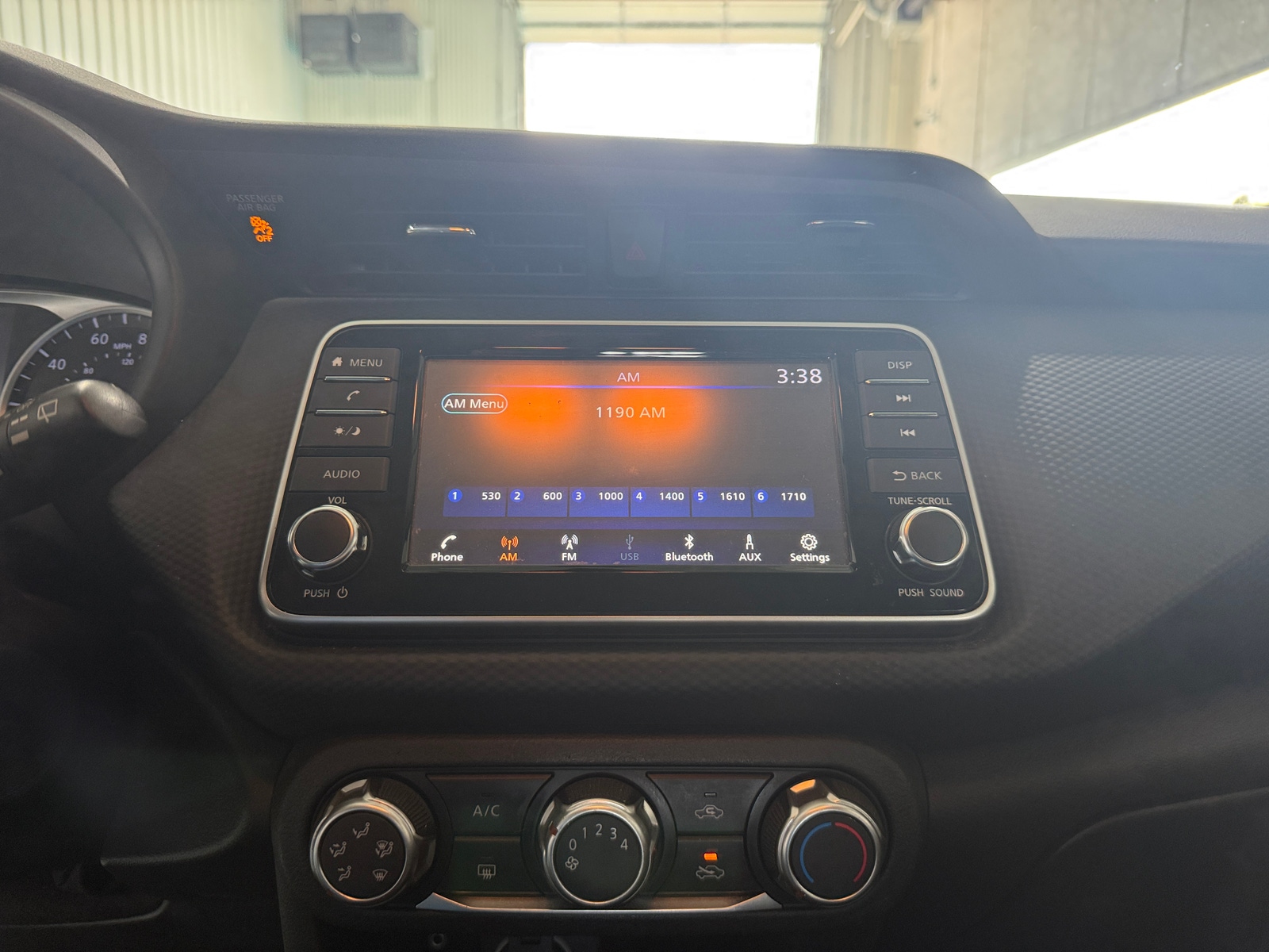 Thumbnail: 2024 Nissan Kicks - 4