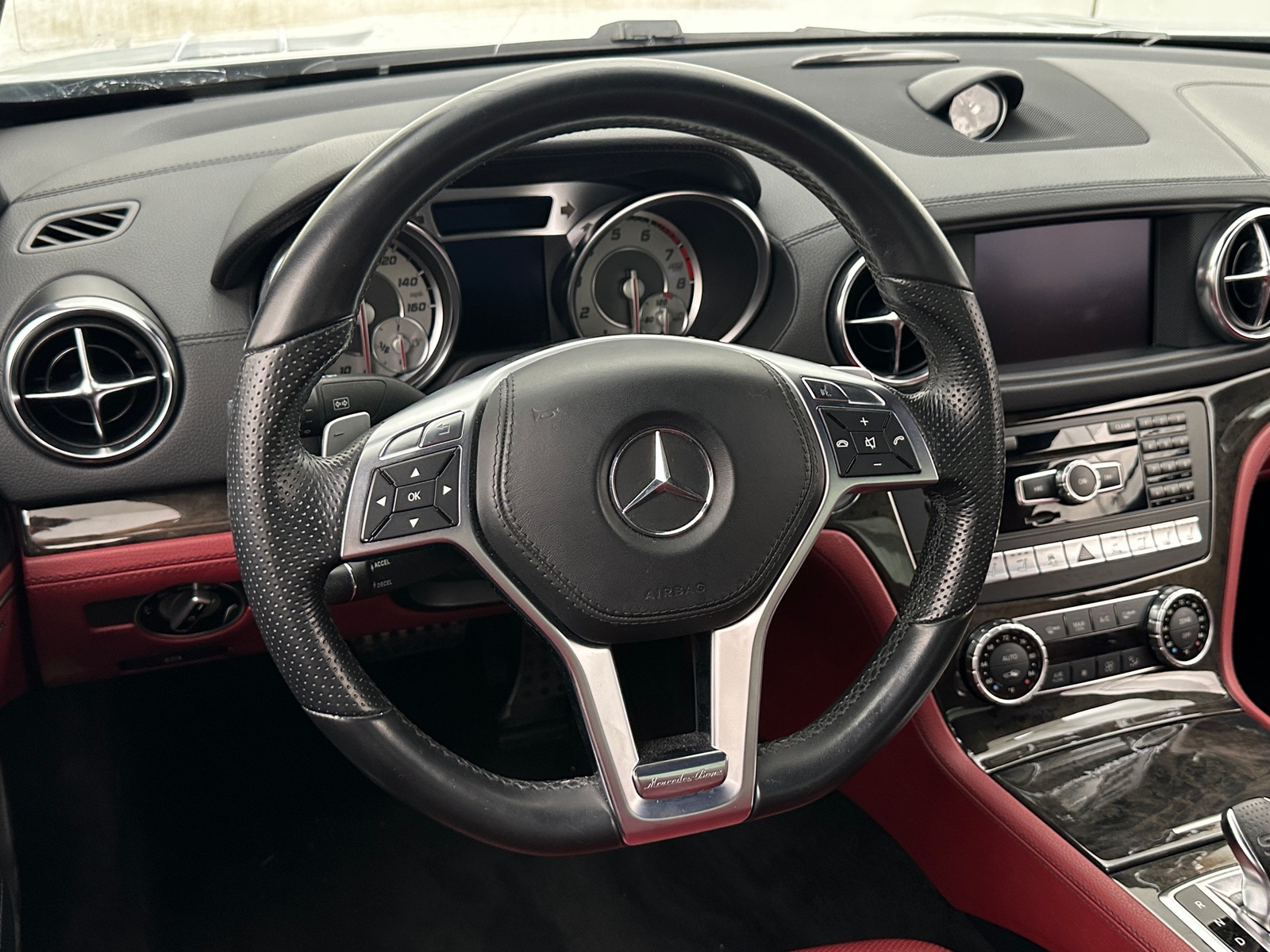 Thumbnail: 2013 Mercedes-Benz SL-Class - 4