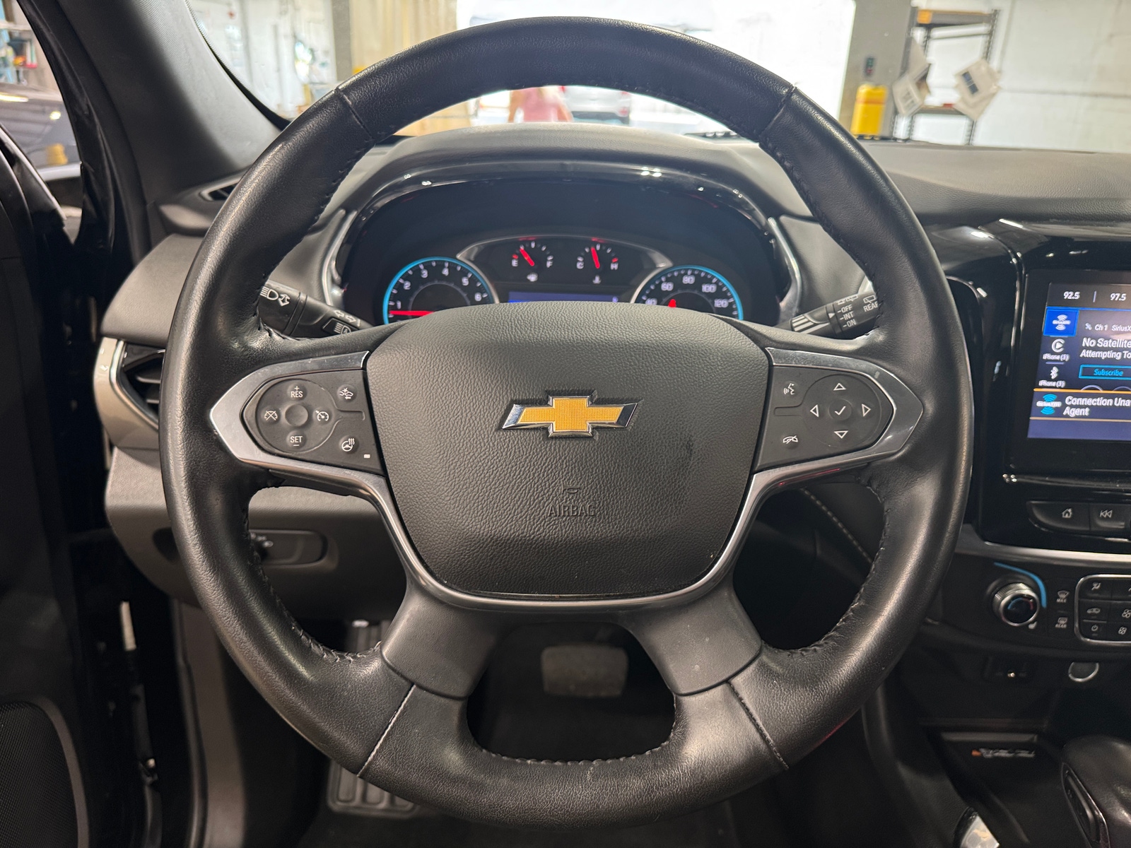 Thumbnail: 2022 Chevrolet Traverse - 5