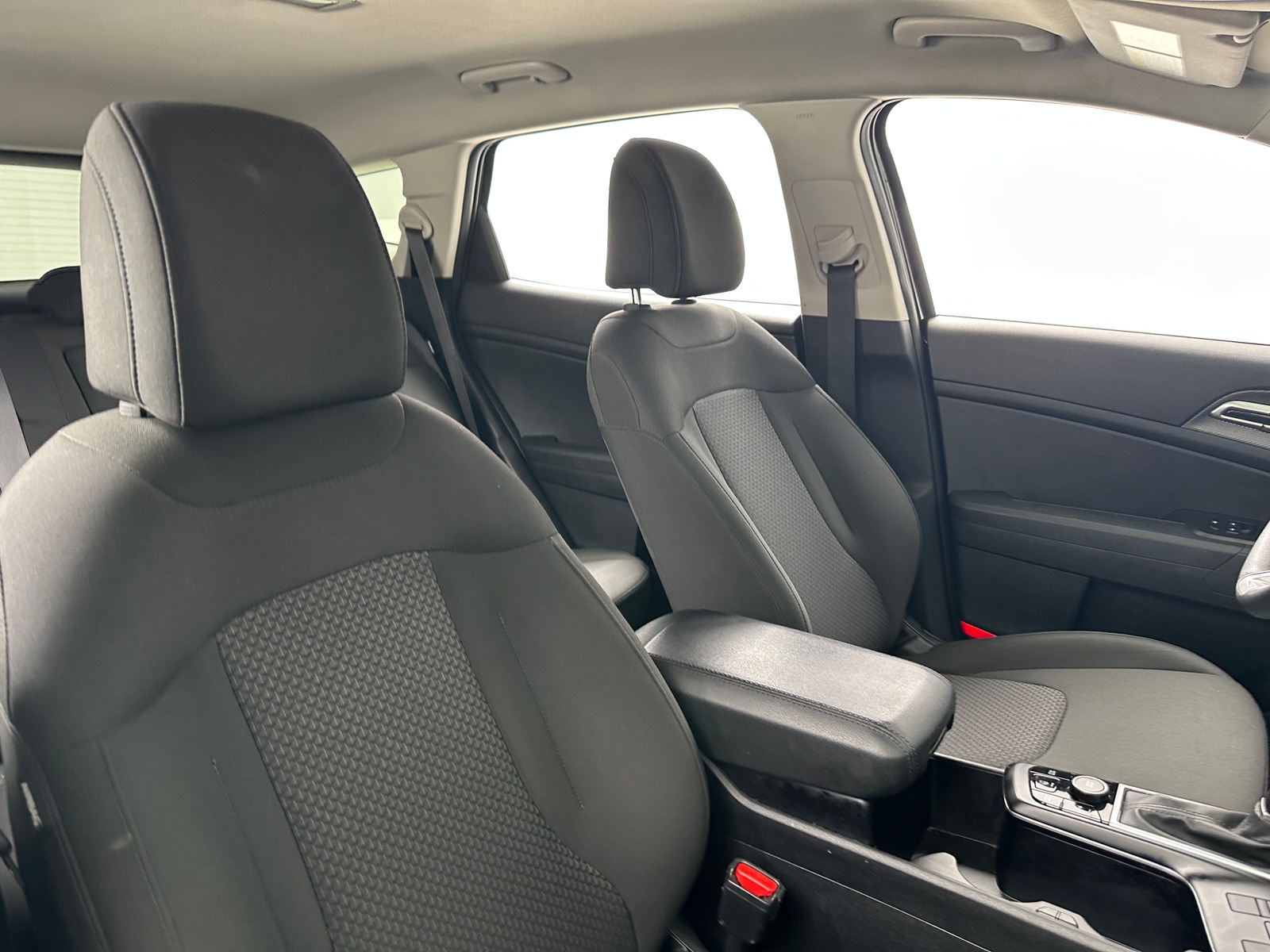 Thumbnail: 2025 Kia Sportage - 2