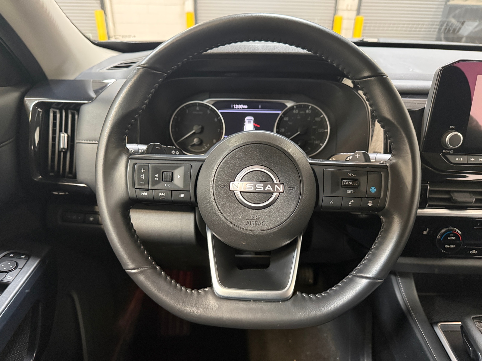Thumbnail: 2025 Nissan Pathfinder - 5