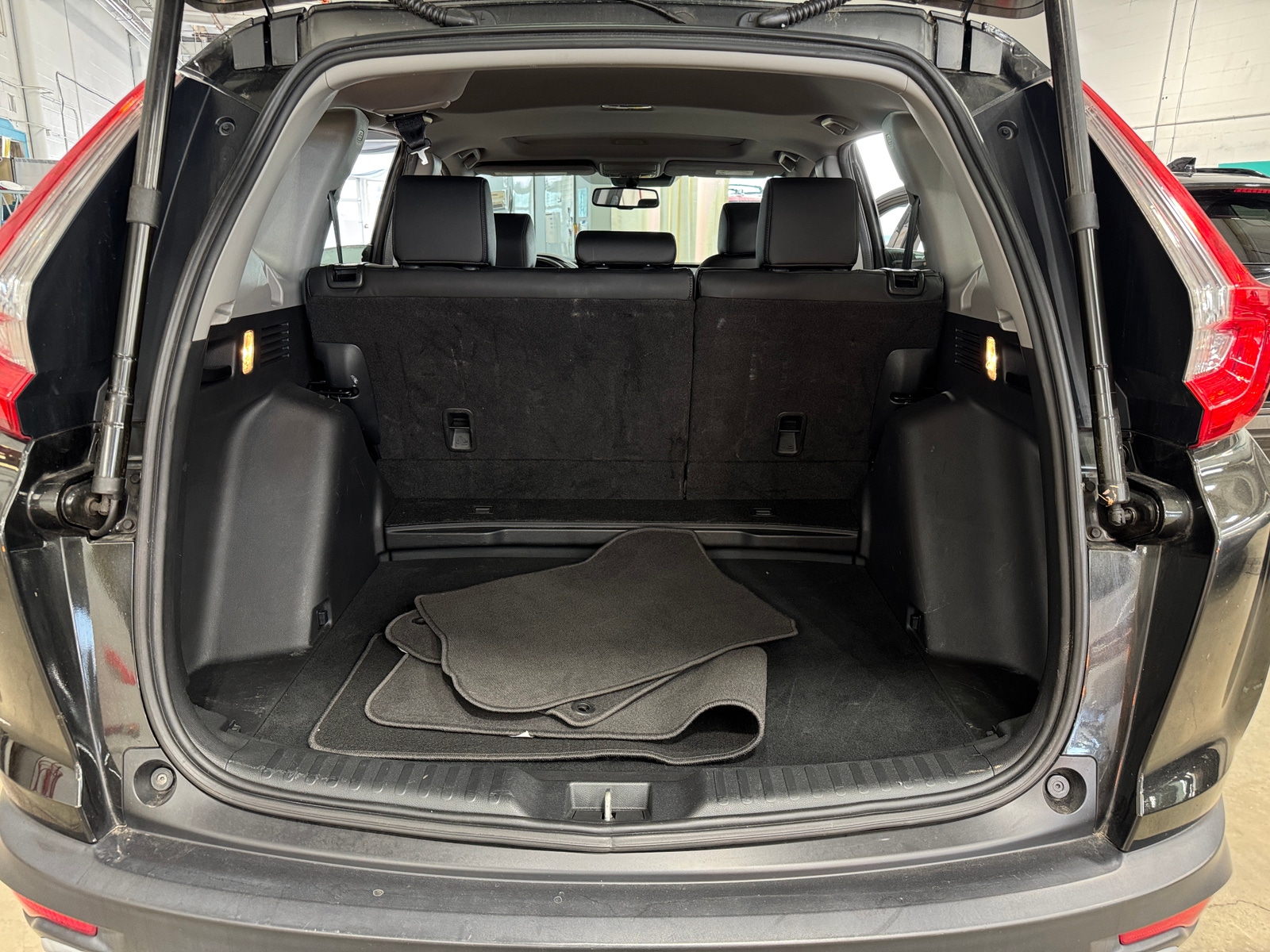 Thumbnail: 2019 Honda CR-V - 6