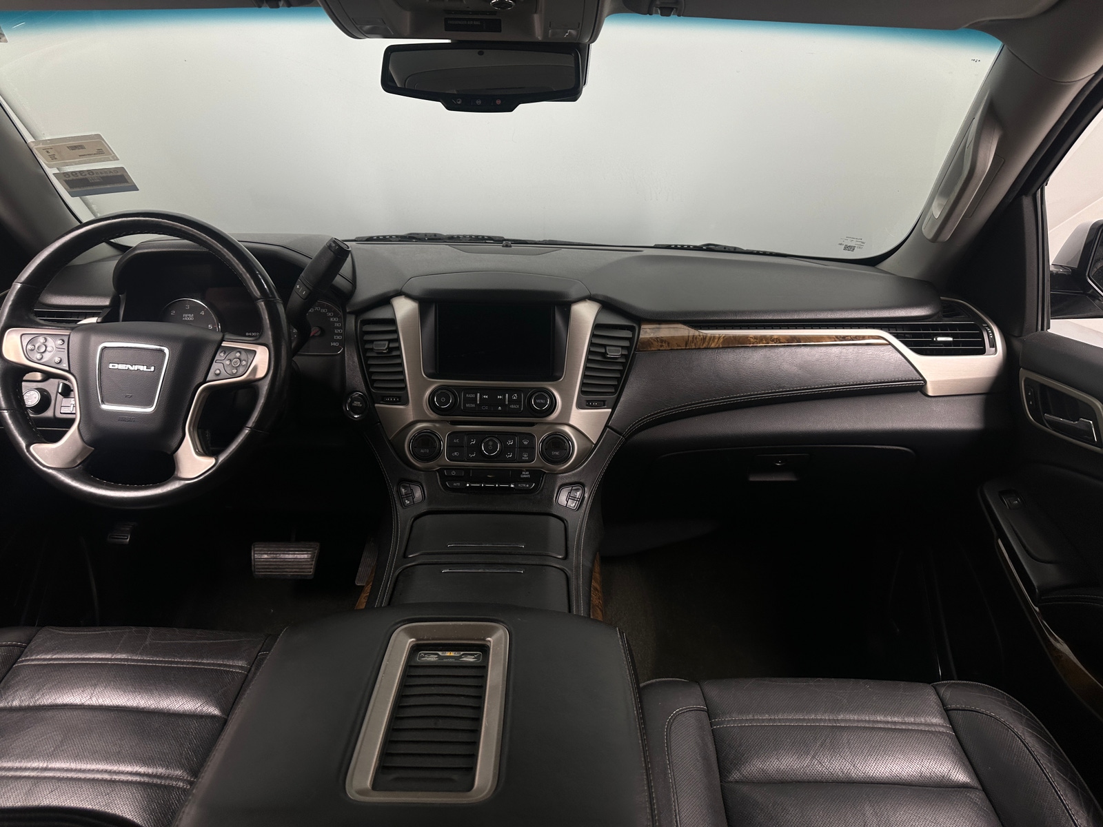 Thumbnail: 2016 GMC Yukon - 2