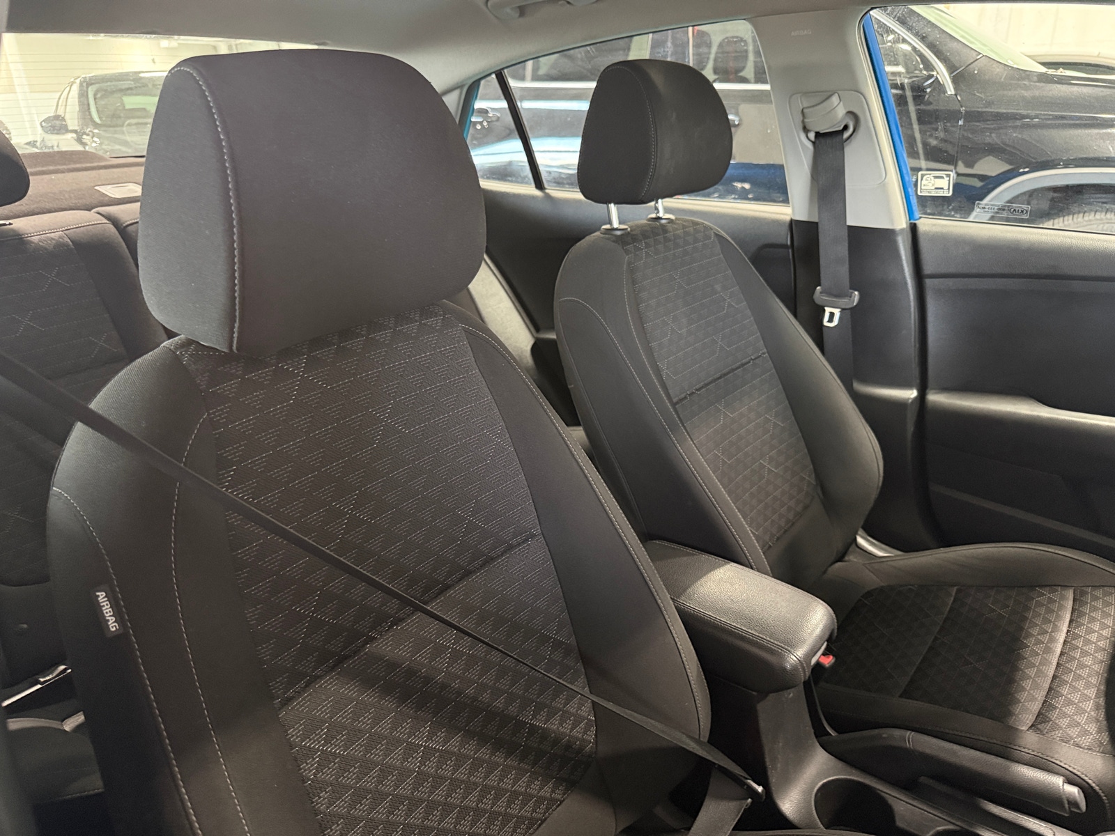 Thumbnail: 2021 Kia Rio - 2