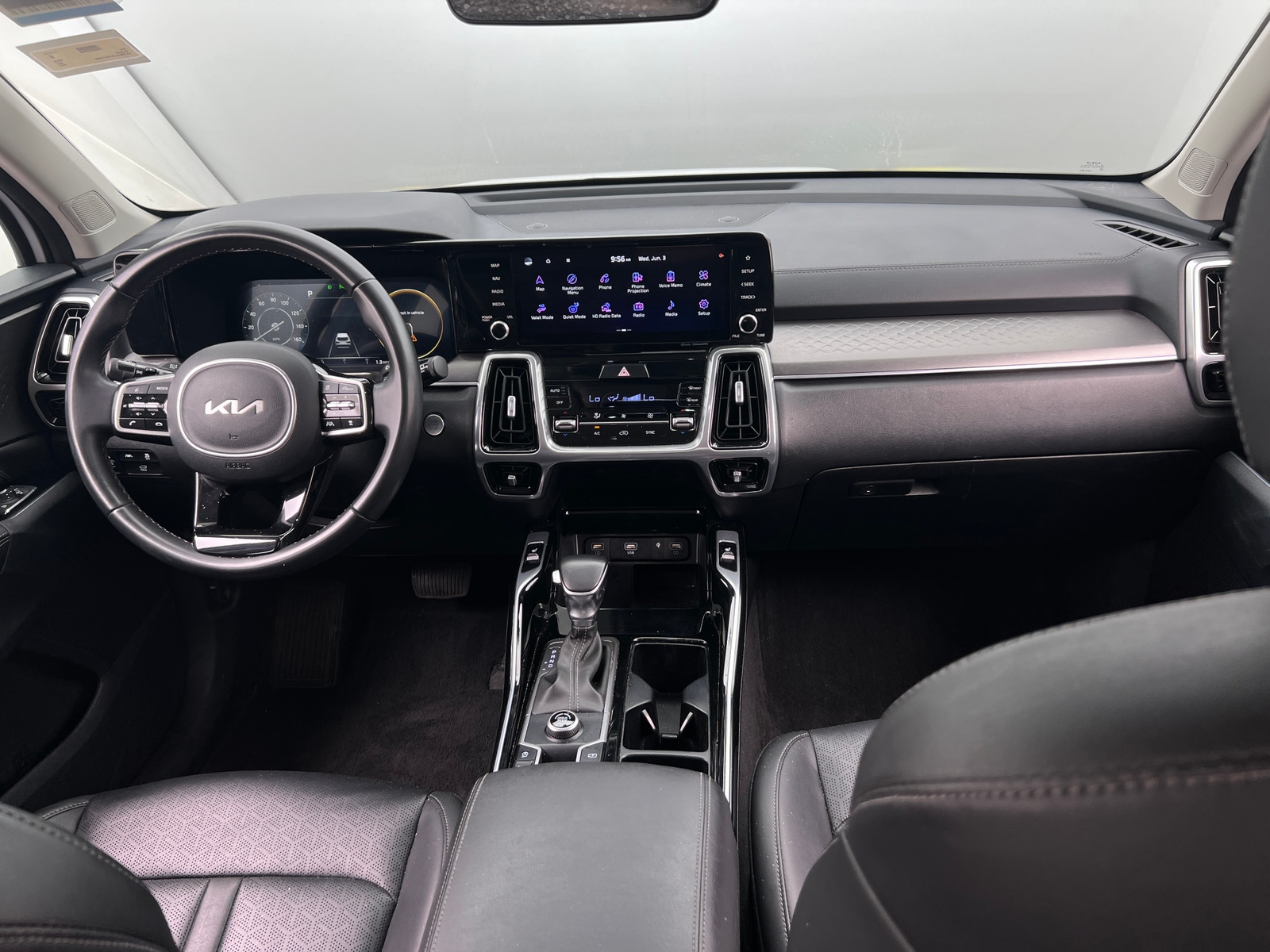 Thumbnail: 2023 Kia Sorento - 2