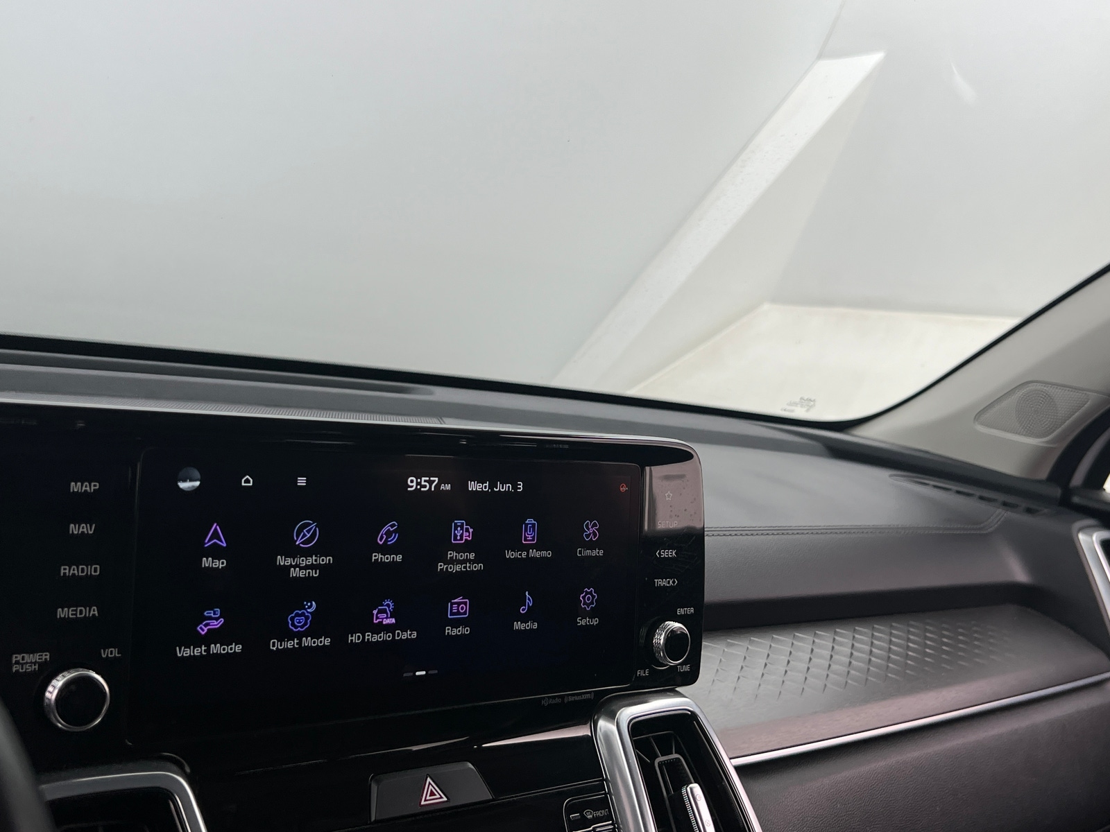 Thumbnail: 2023 Kia Sorento - 3