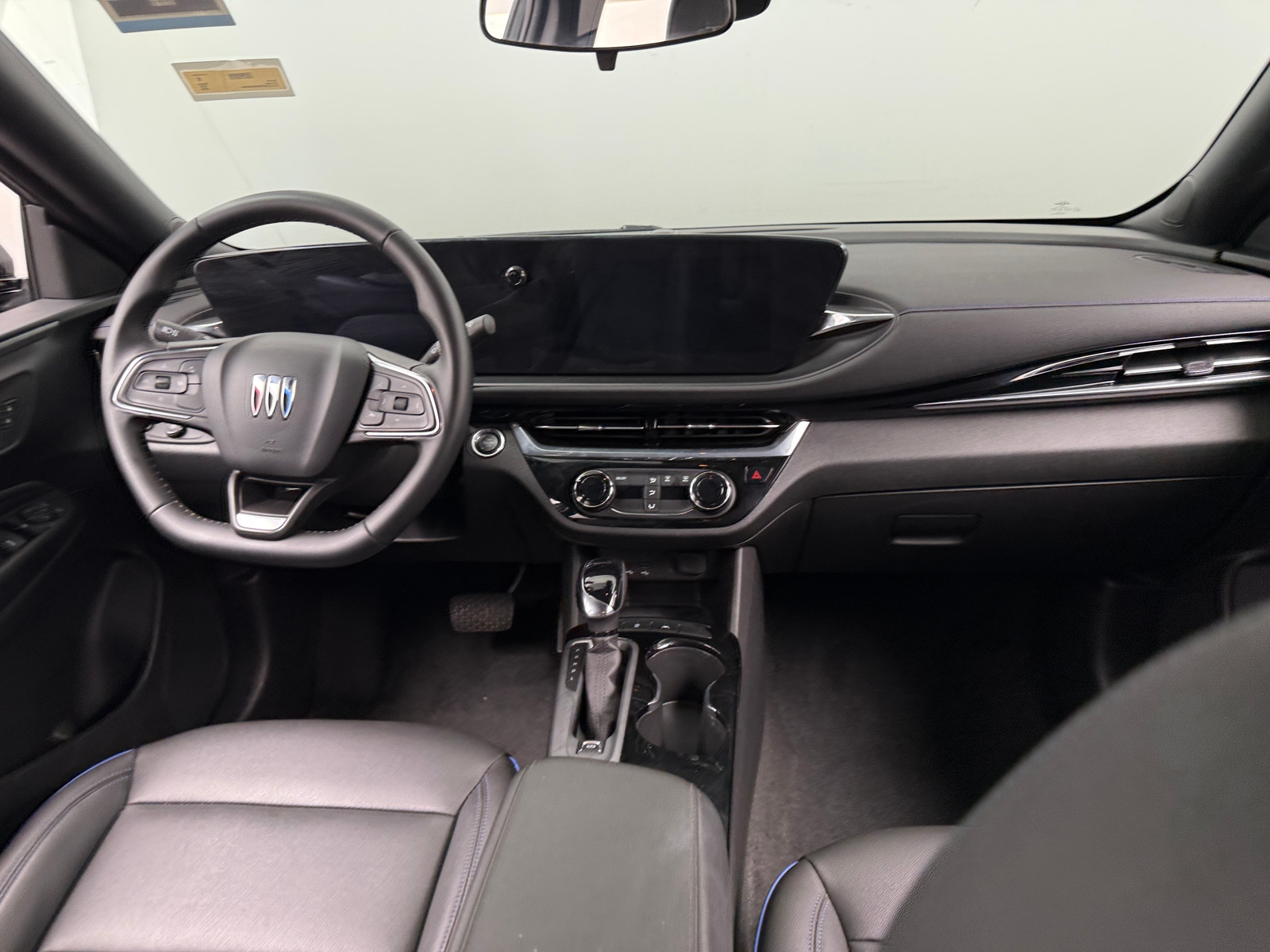 Thumbnail: 2025 Buick Envista - 3