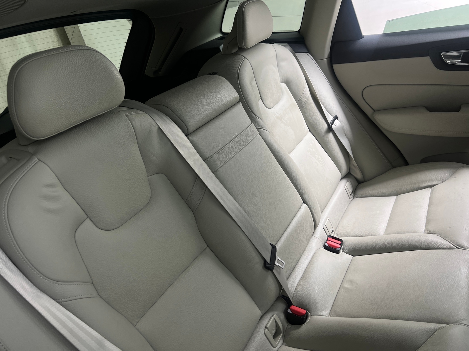 Thumbnail: 2019 Volvo XC60 - 5