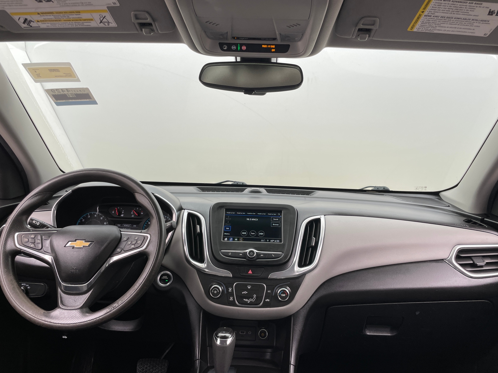 Thumbnail: 2019 Chevrolet Equinox - 3