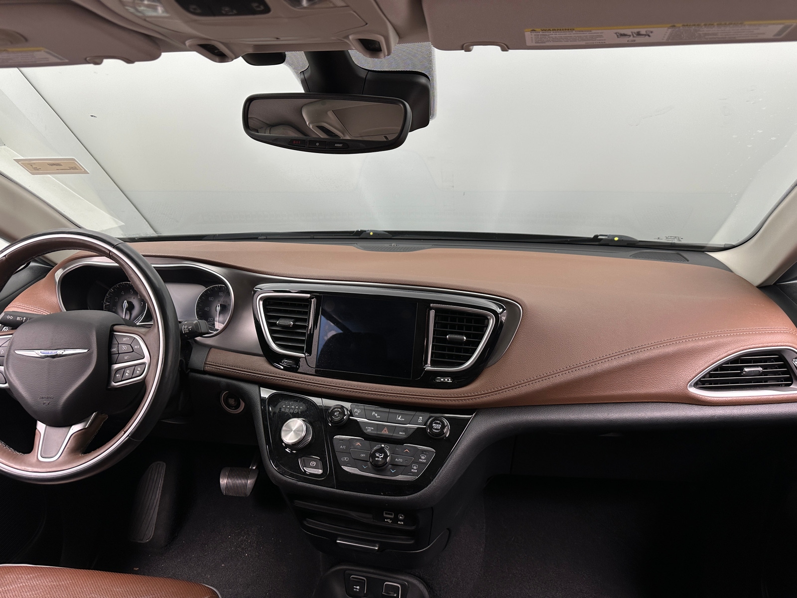 Thumbnail: 2017 Chrysler Pacifica - 2