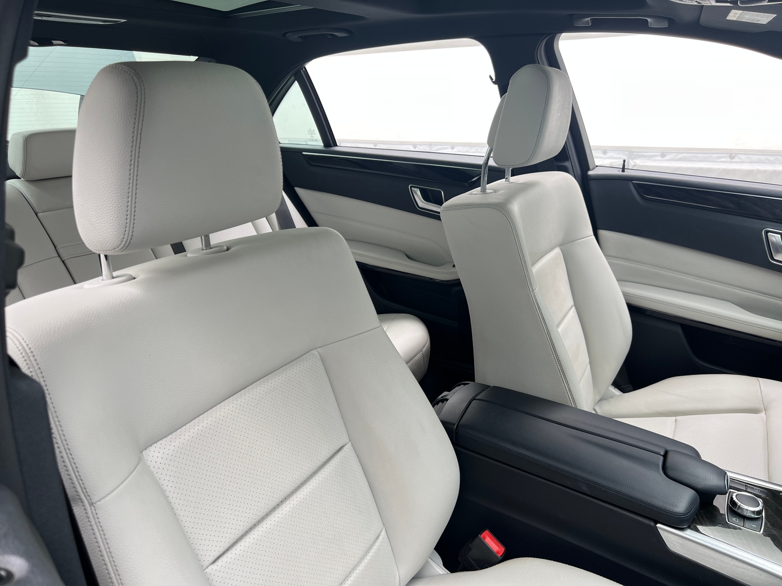 Thumbnail: 2016 Mercedes-Benz E-Class - 2