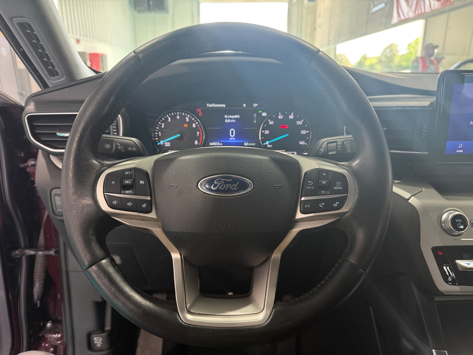 Thumbnail: 2022 Ford Explorer - 5