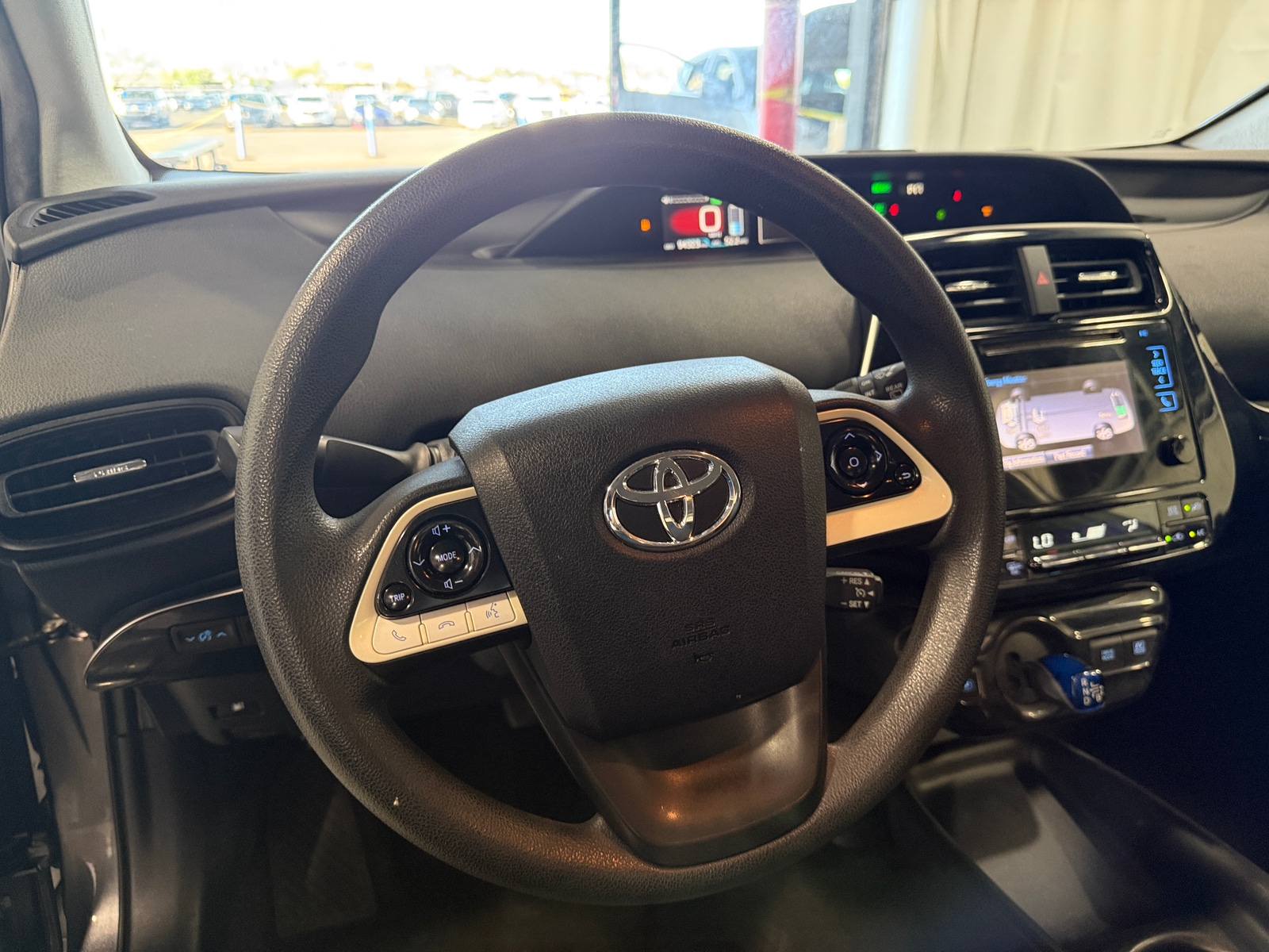 Thumbnail: 2016 Toyota Prius - 5