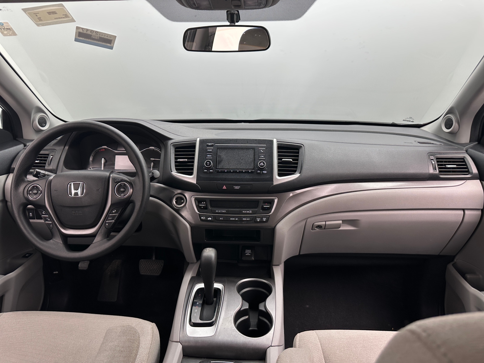 Thumbnail: 2018 Honda Pilot - 3