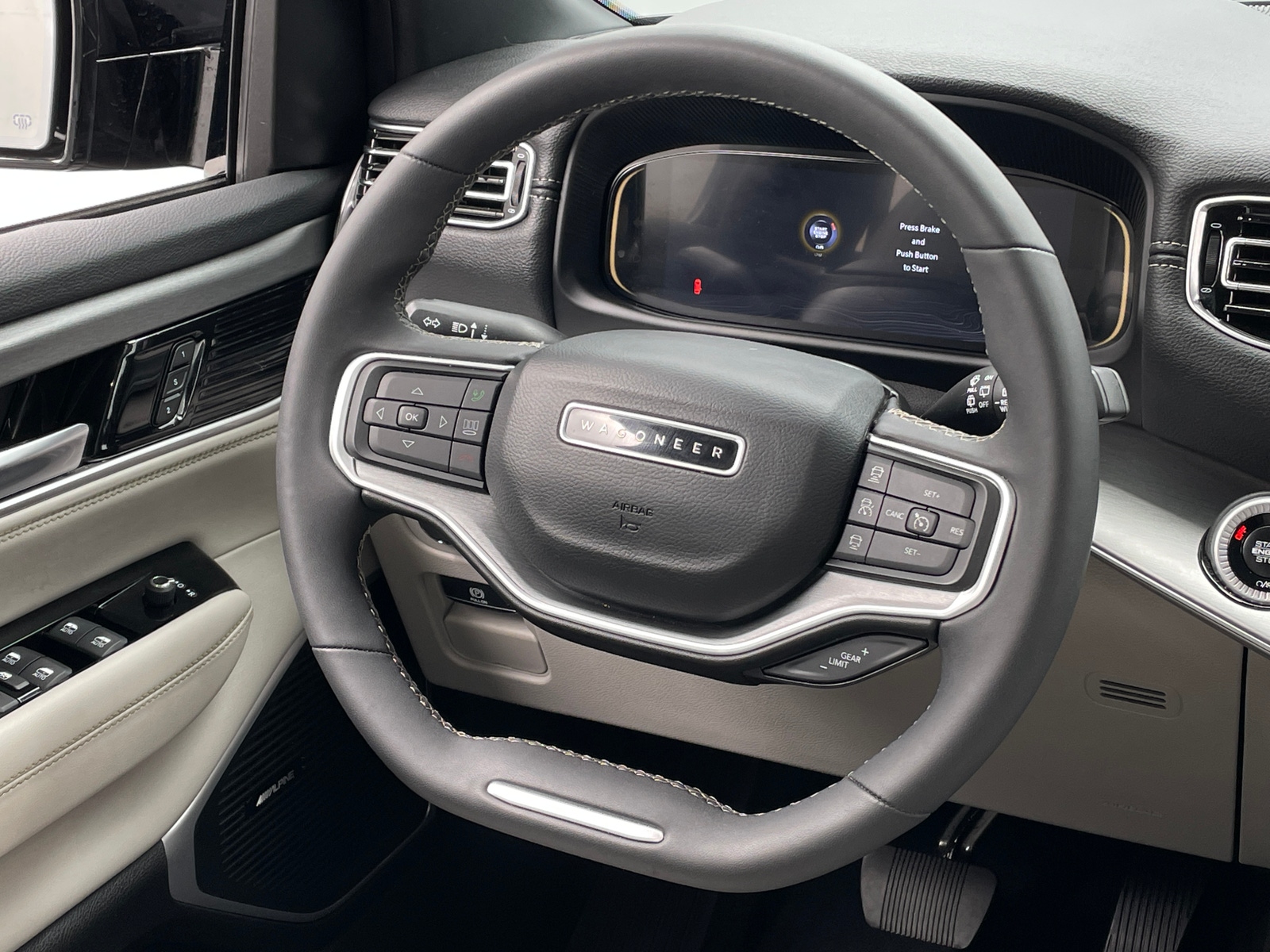Thumbnail: 2025 Jeep Wagoneer - 4