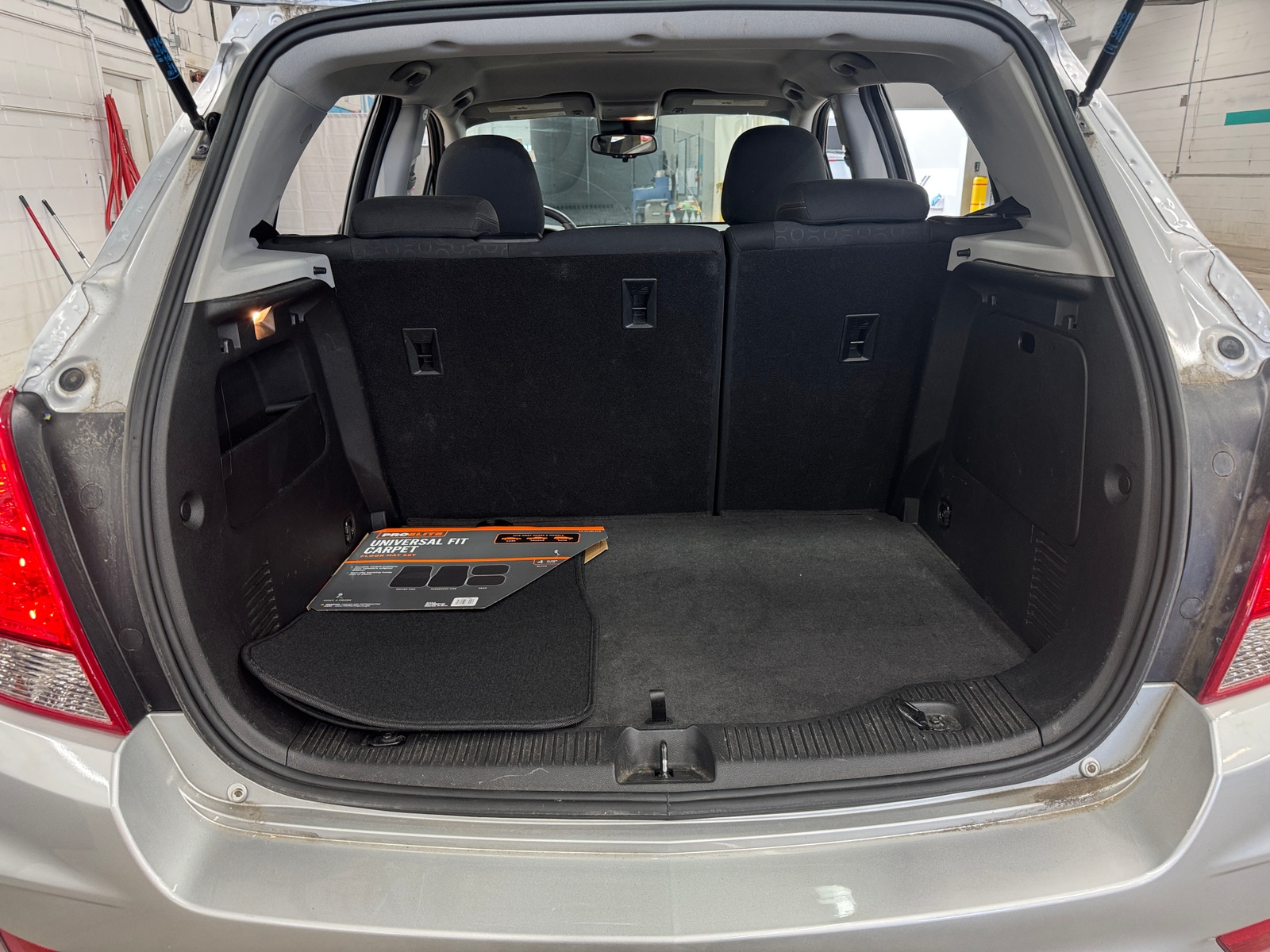 Thumbnail: 2018 Chevrolet Trax - 7