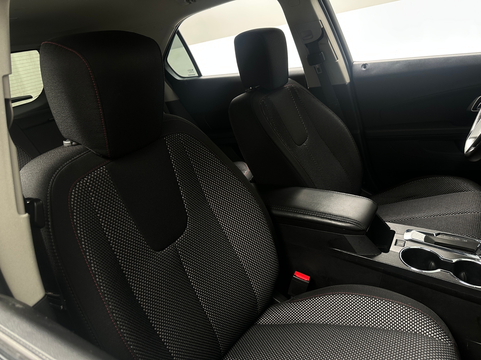 Thumbnail: 2017 Chevrolet Equinox - 2