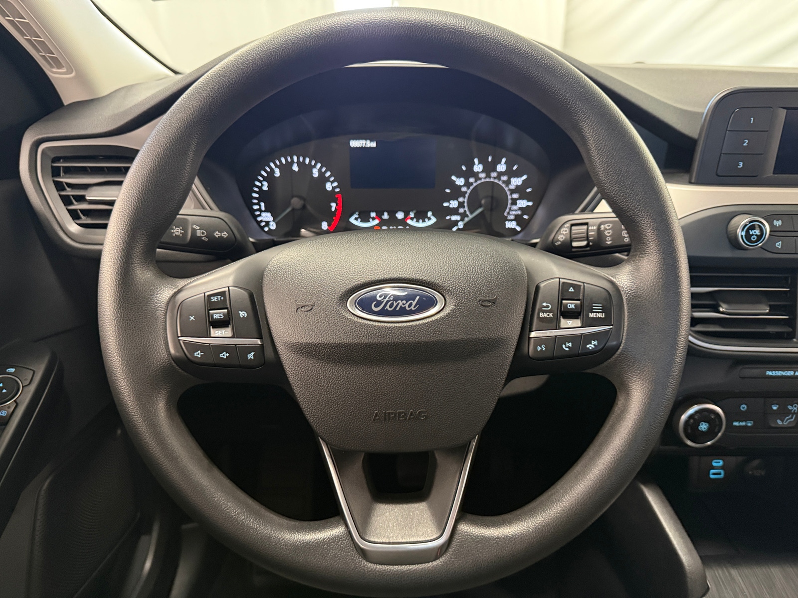 Thumbnail: 2022 Ford Escape - 5