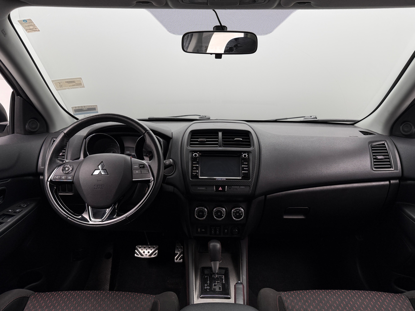 Thumbnail: 2018 Mitsubishi Outlander Sport - 3