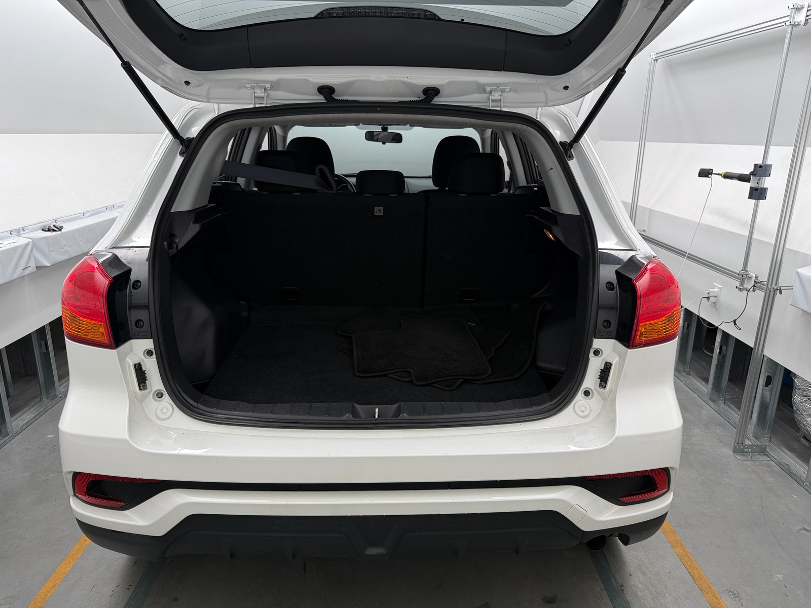 Thumbnail: 2018 Mitsubishi Outlander Sport - 7