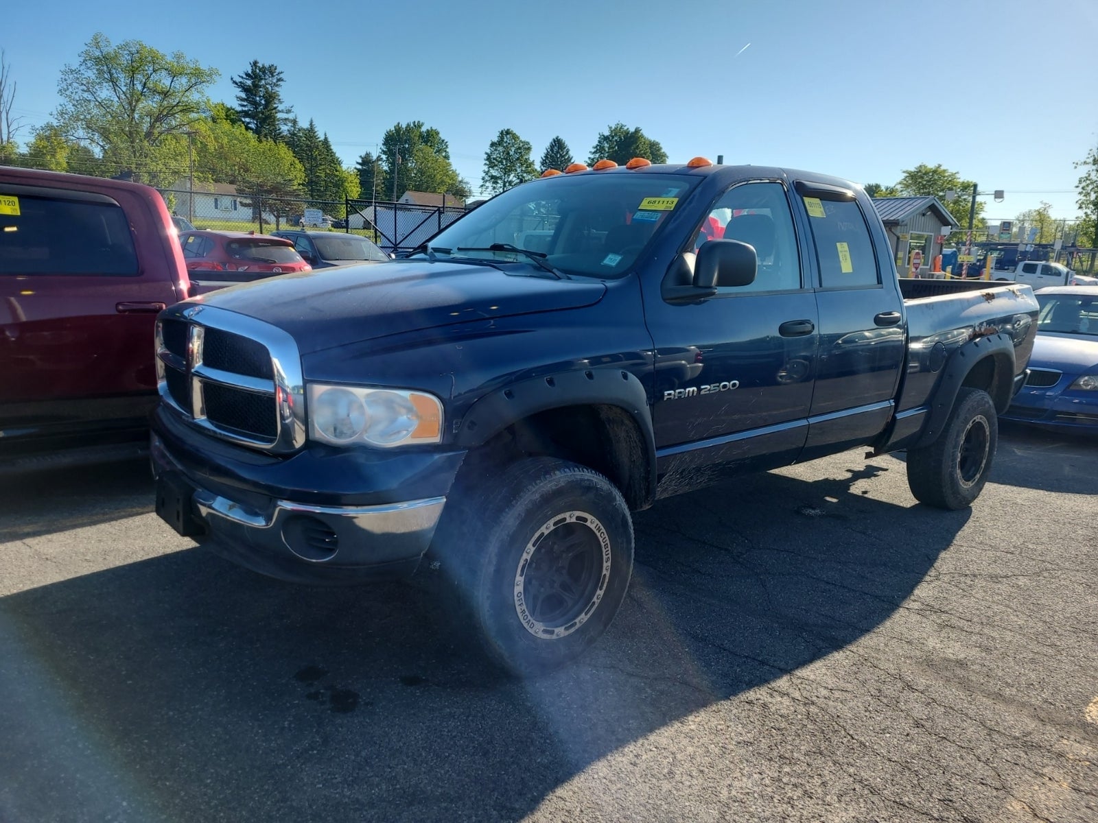 2004 Dodge Ram 2500 4dr Quad Cab 140.5" WB 4WD SLT