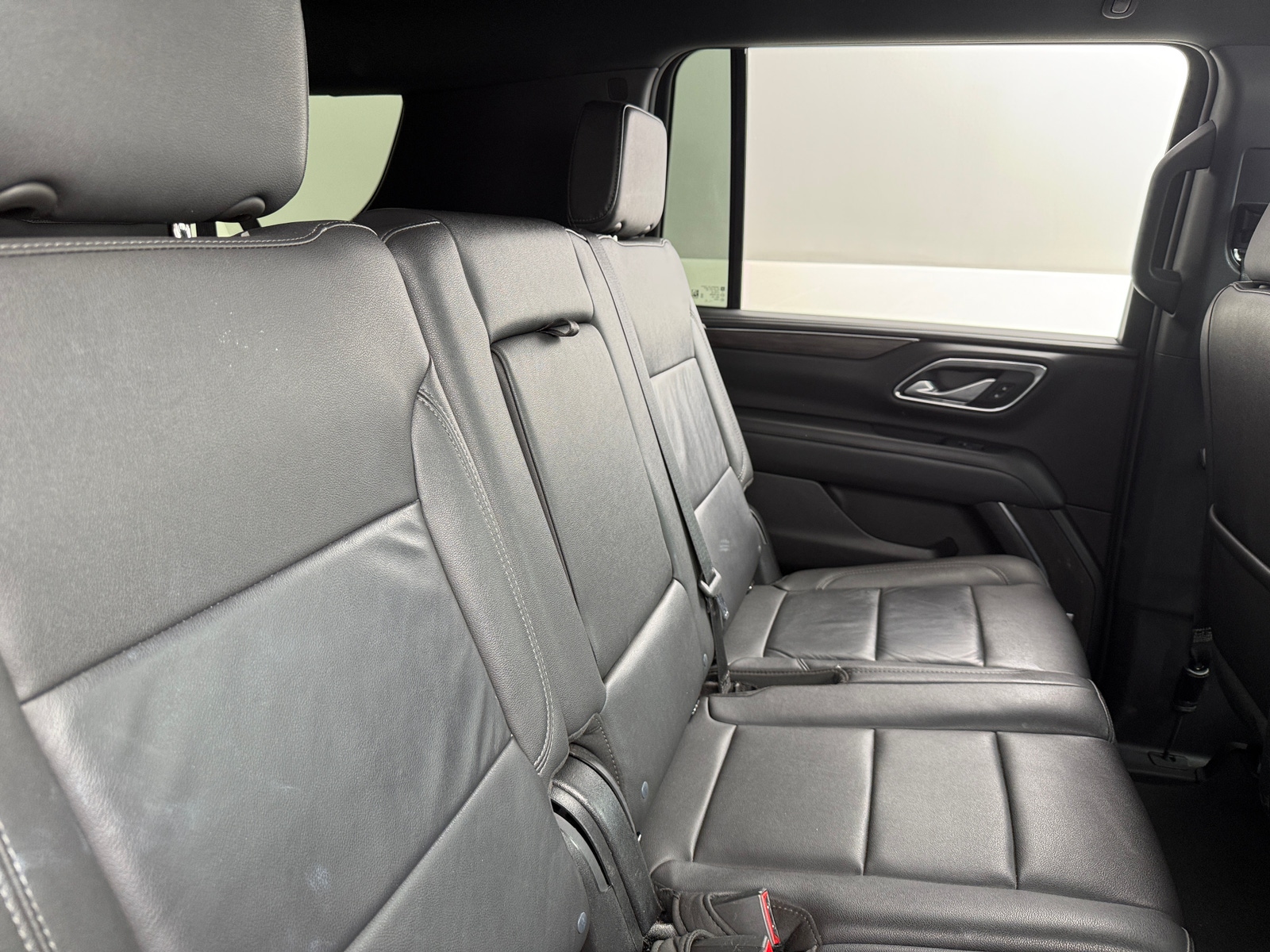 Thumbnail: 2024 Chevrolet Suburban - 5