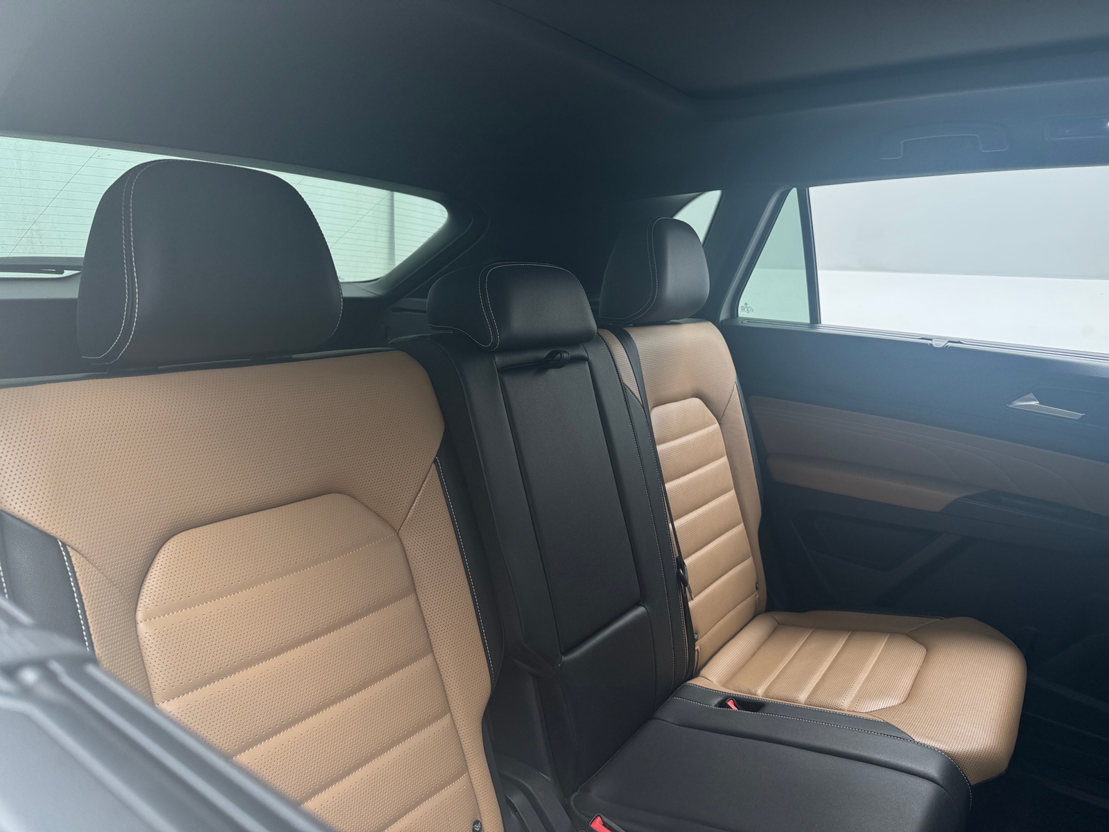 Thumbnail: 2023 Volkswagen Atlas - 6