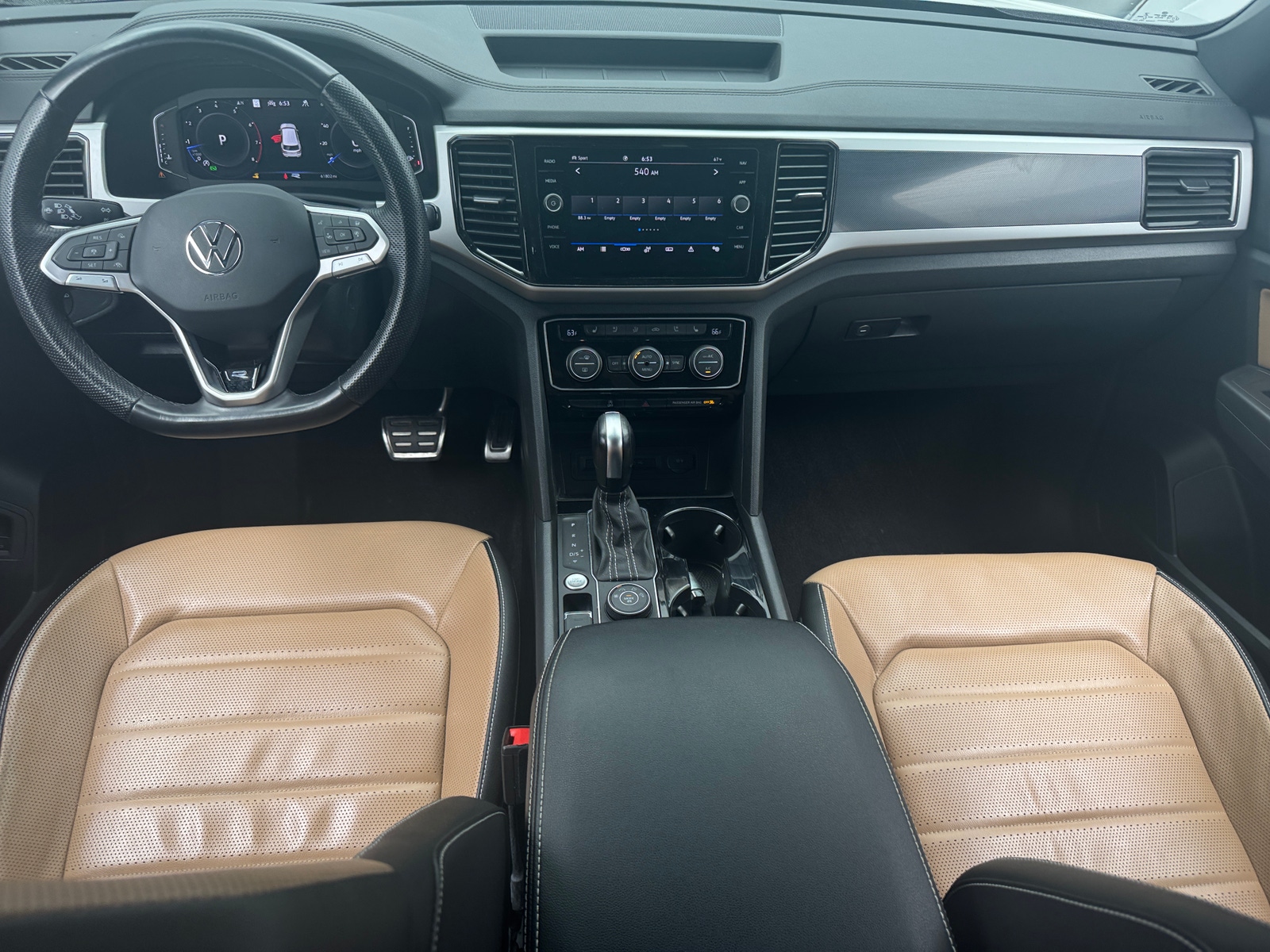 Thumbnail: 2023 Volkswagen Atlas - 3