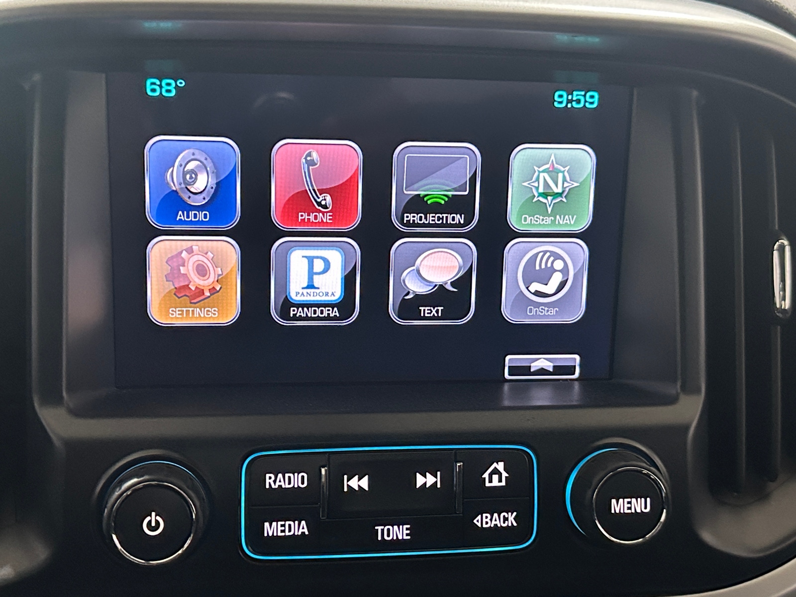 Thumbnail: 2016 Chevrolet Colorado - 4