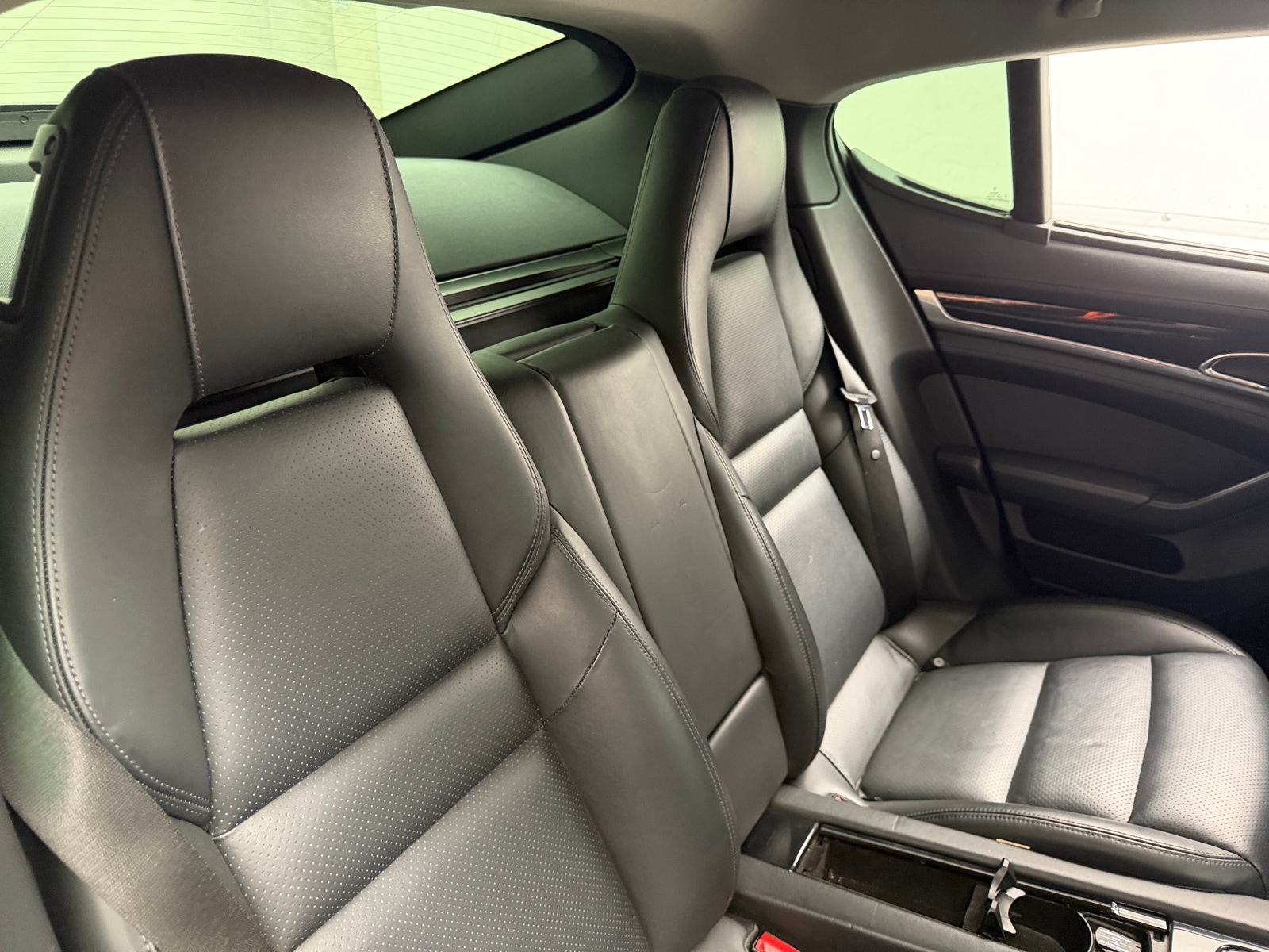 Thumbnail: 2013 Porsche Panamera - 5