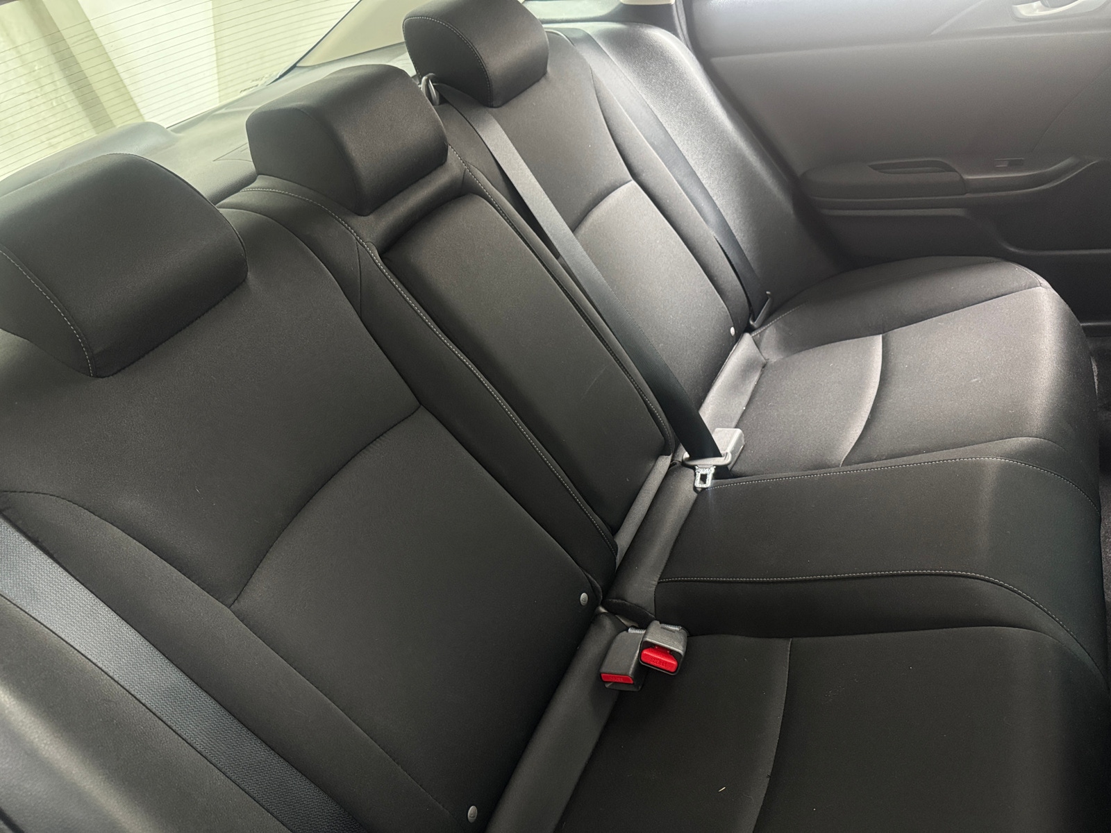 Thumbnail: 2016 Honda Civic - 6