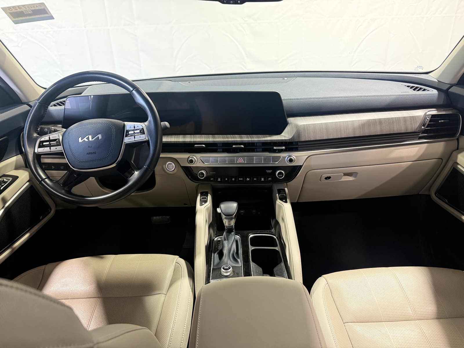 Thumbnail: 2023 Kia Telluride - 2