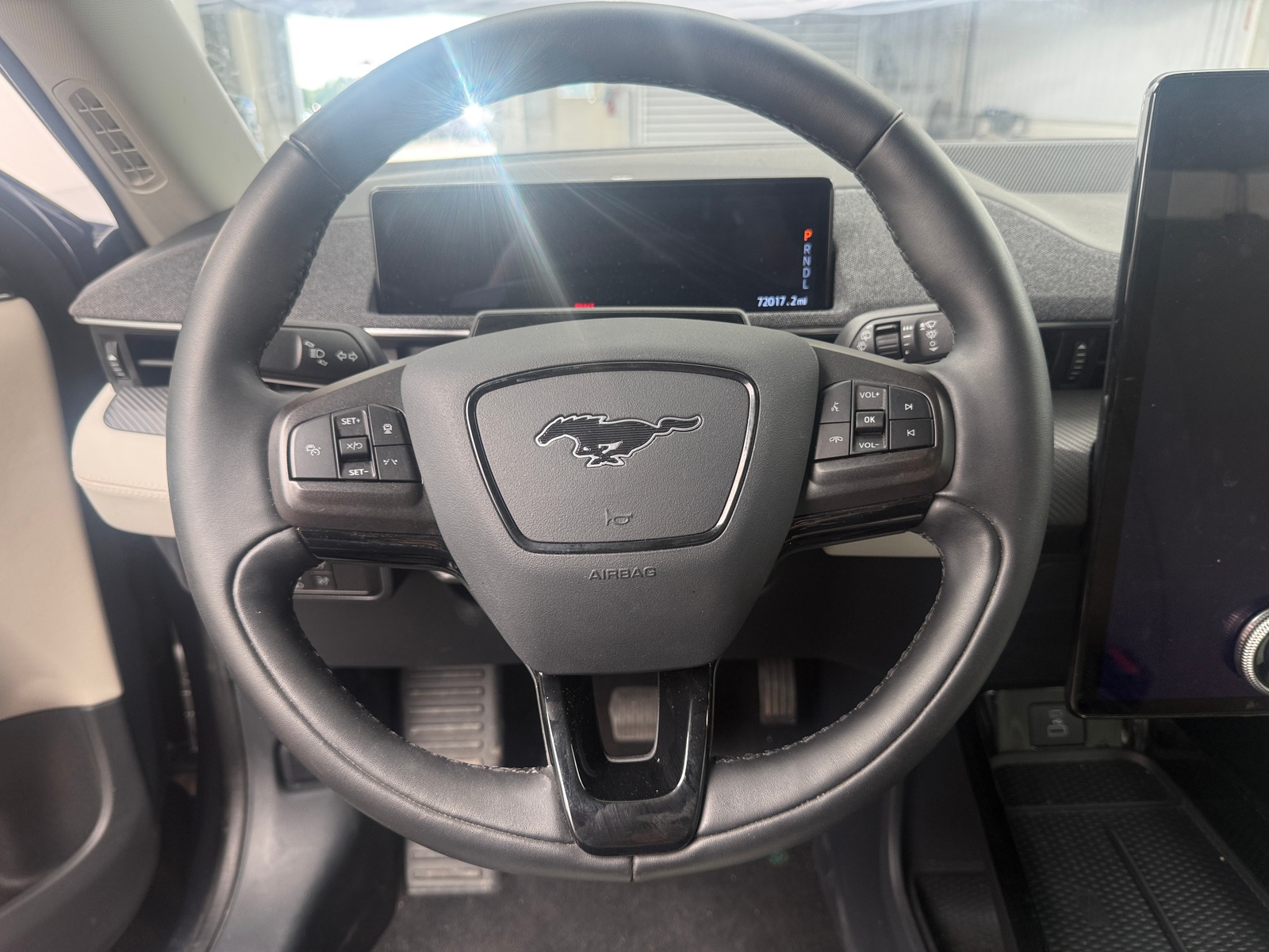 Thumbnail: 2021 Ford Mustang Mach-E - 4