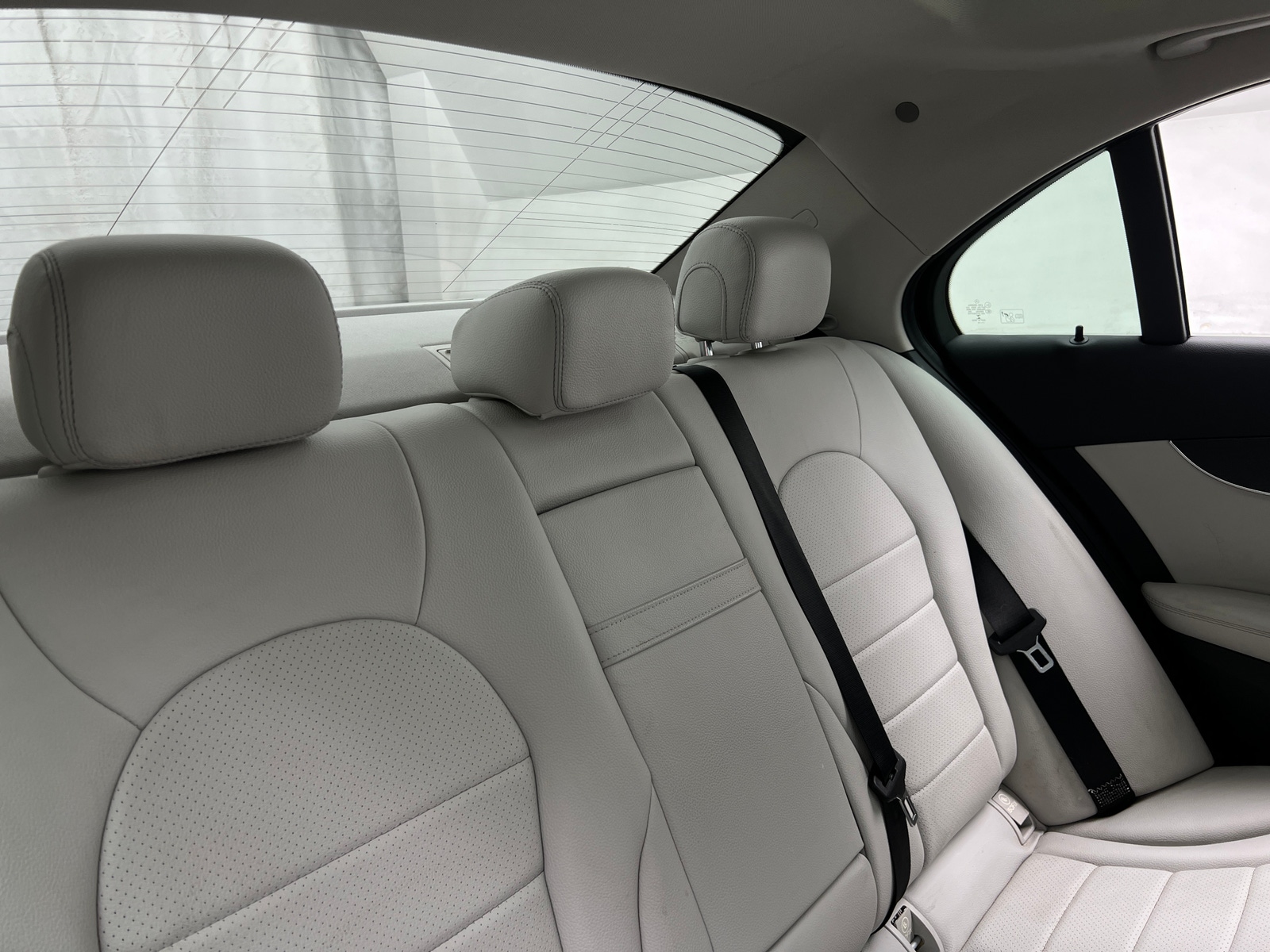 Thumbnail: 2016 Mercedes-Benz C-Class - 5