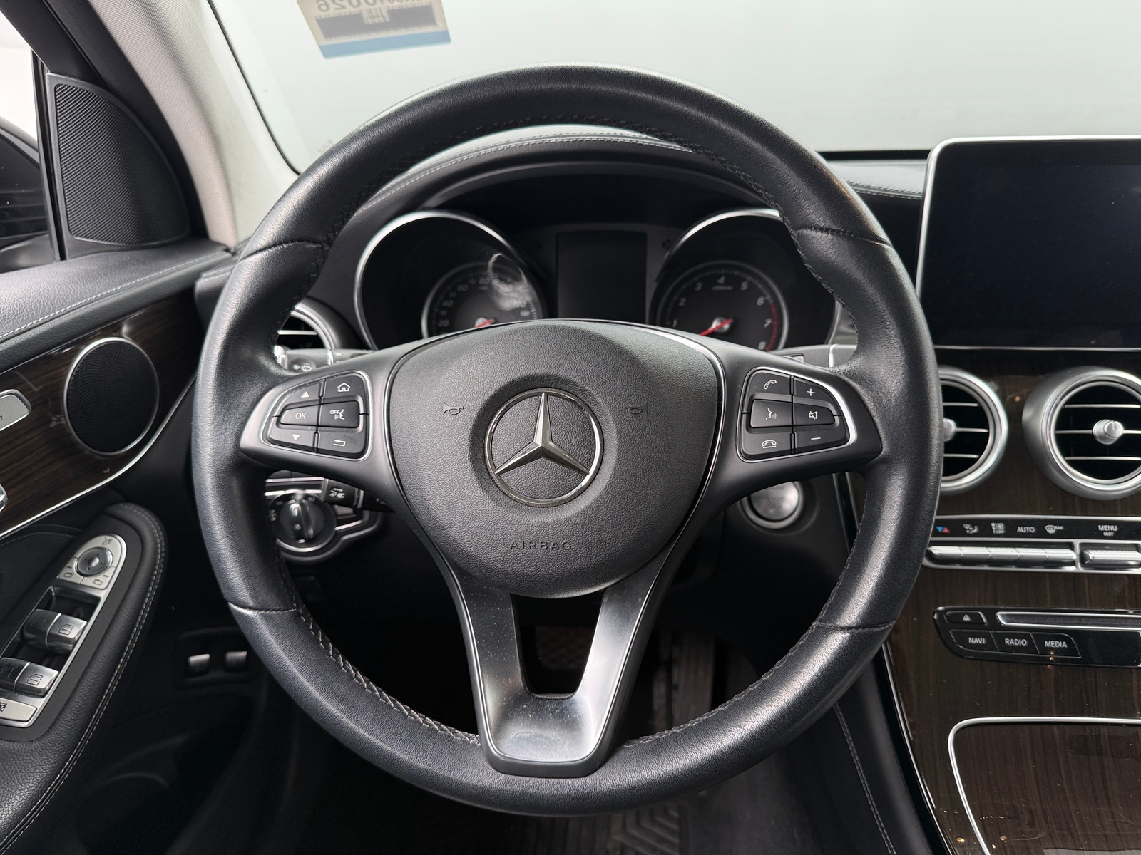 Thumbnail: 2019 Mercedes-Benz GLC - 4
