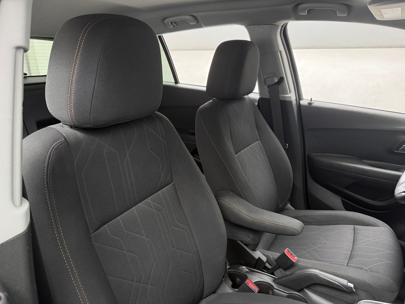Thumbnail: 2019 Chevrolet Trax - 2