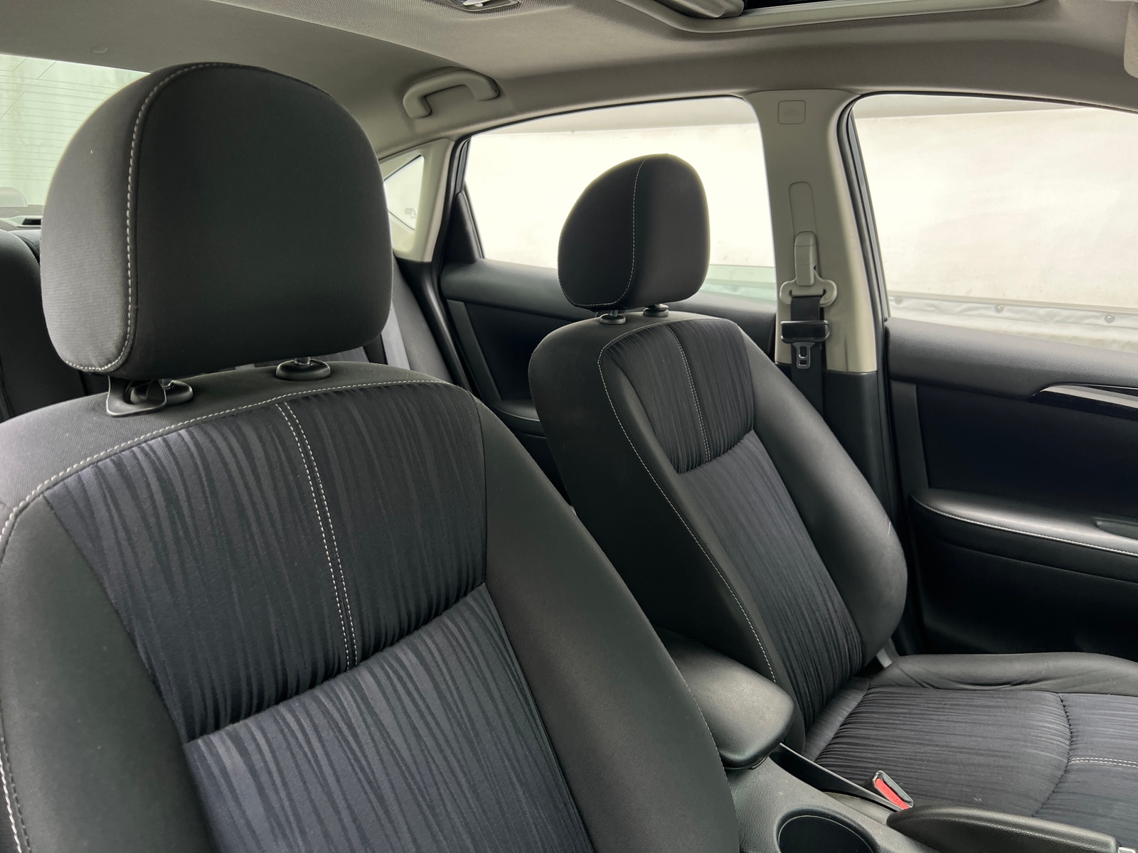 Thumbnail: 2017 Nissan Sentra - 2