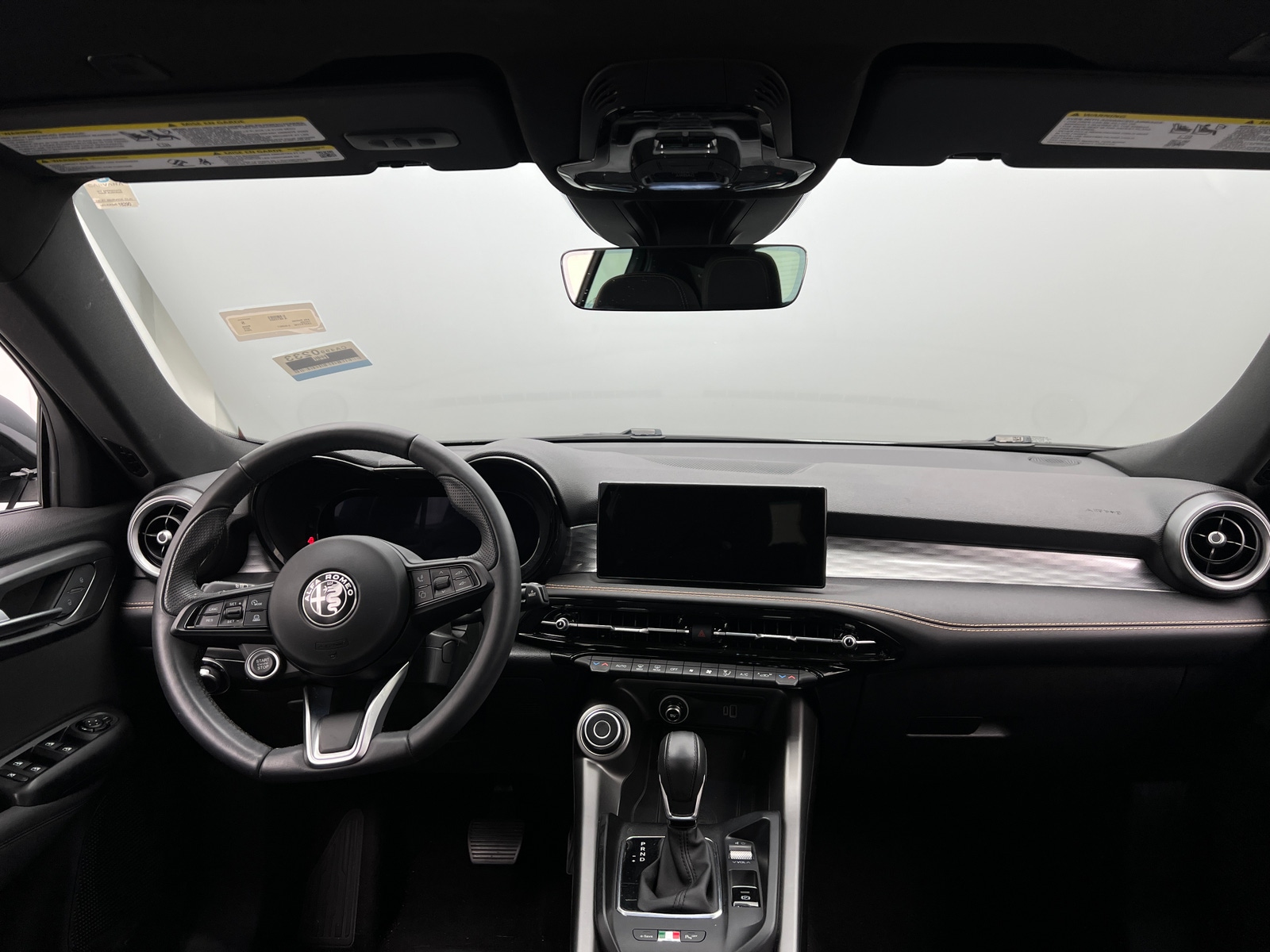 Thumbnail: 2024 Alfa Romeo Tonale - 3