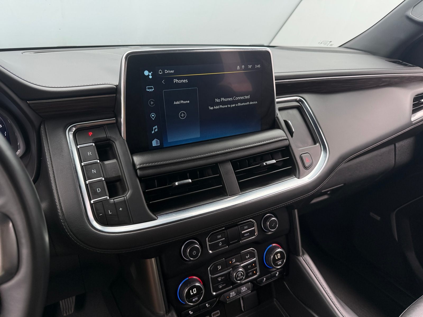 Thumbnail: 2024 Chevrolet Tahoe - 3