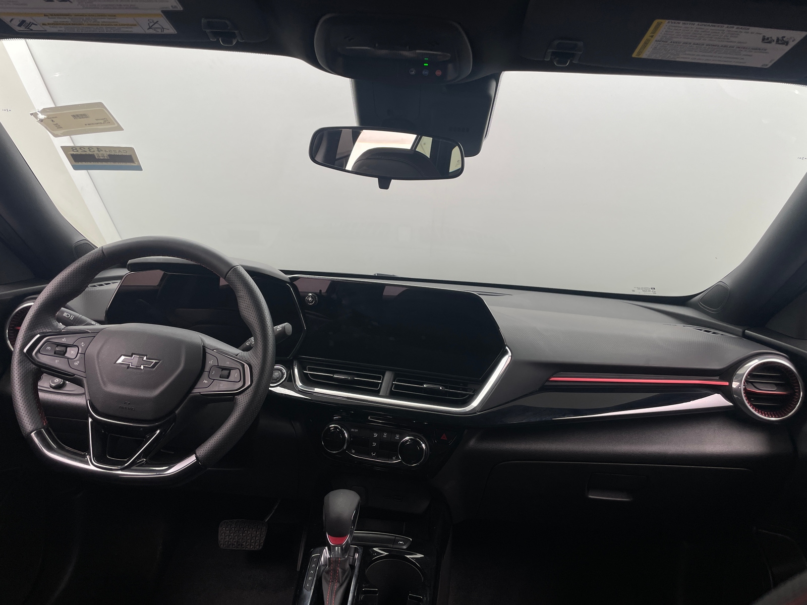Thumbnail: 2025 Chevrolet Trax - 2