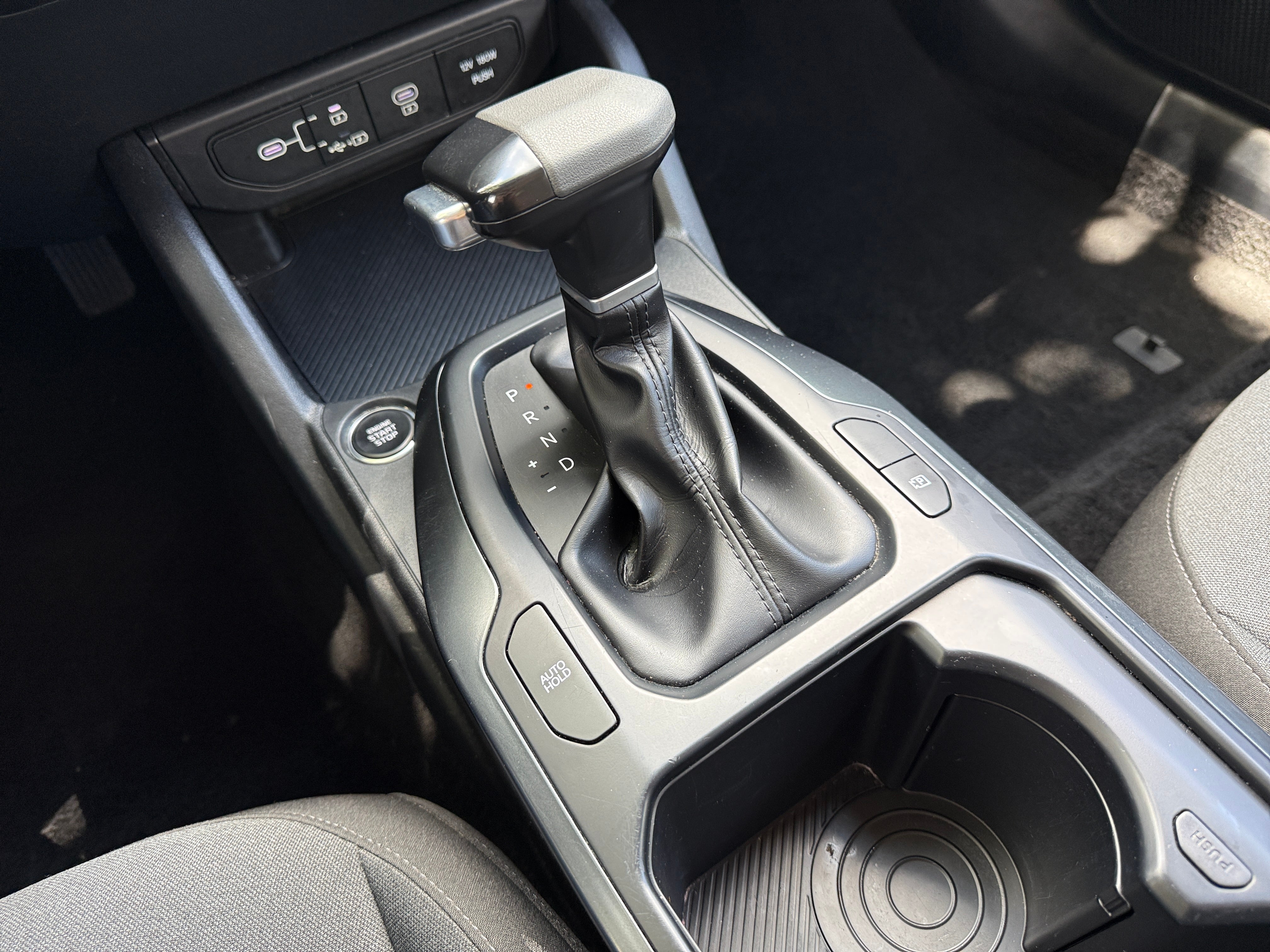 2025 Kia K4 LXS - Photo 8