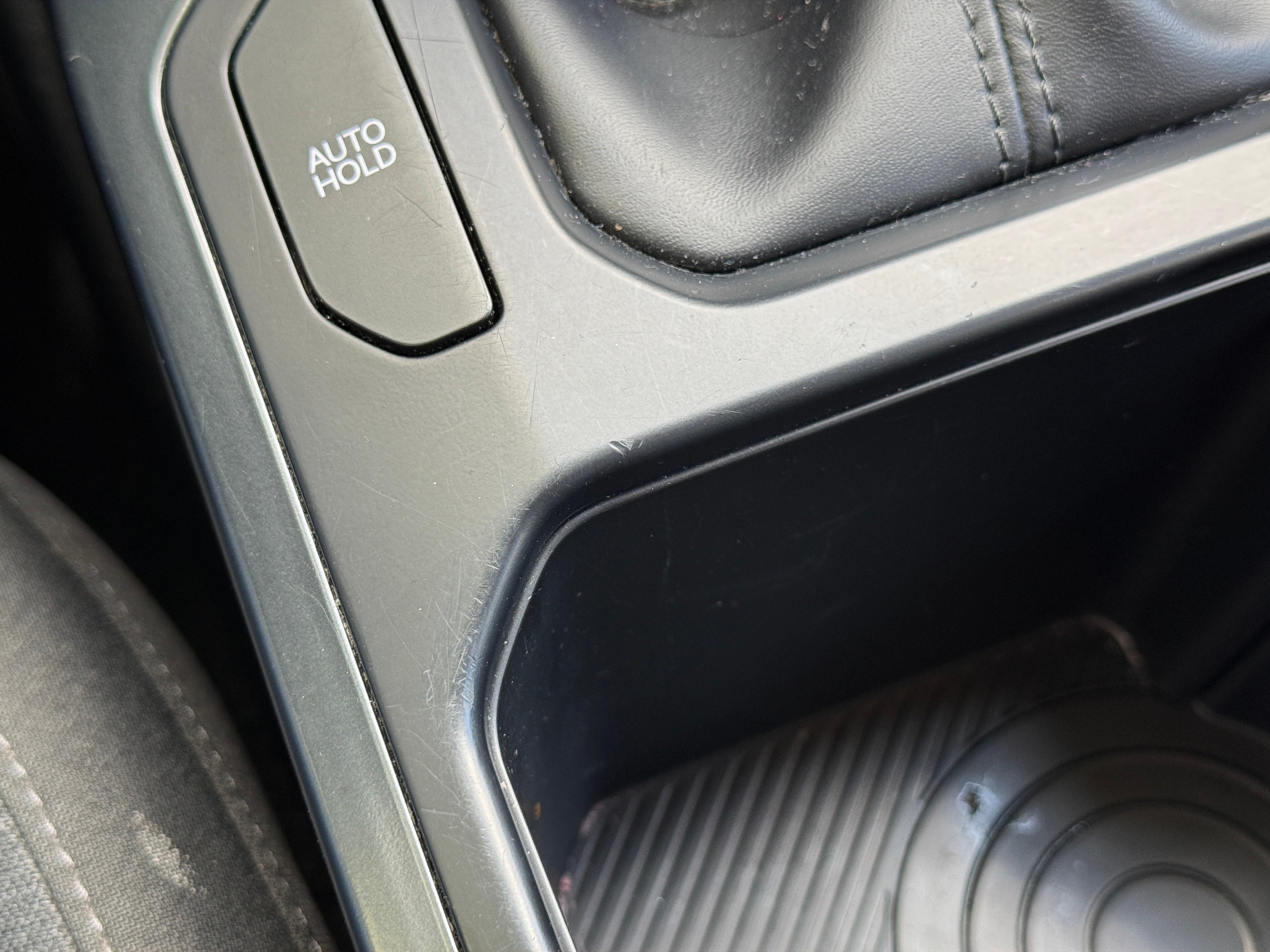 2025 Kia K4 LXS - Photo 17