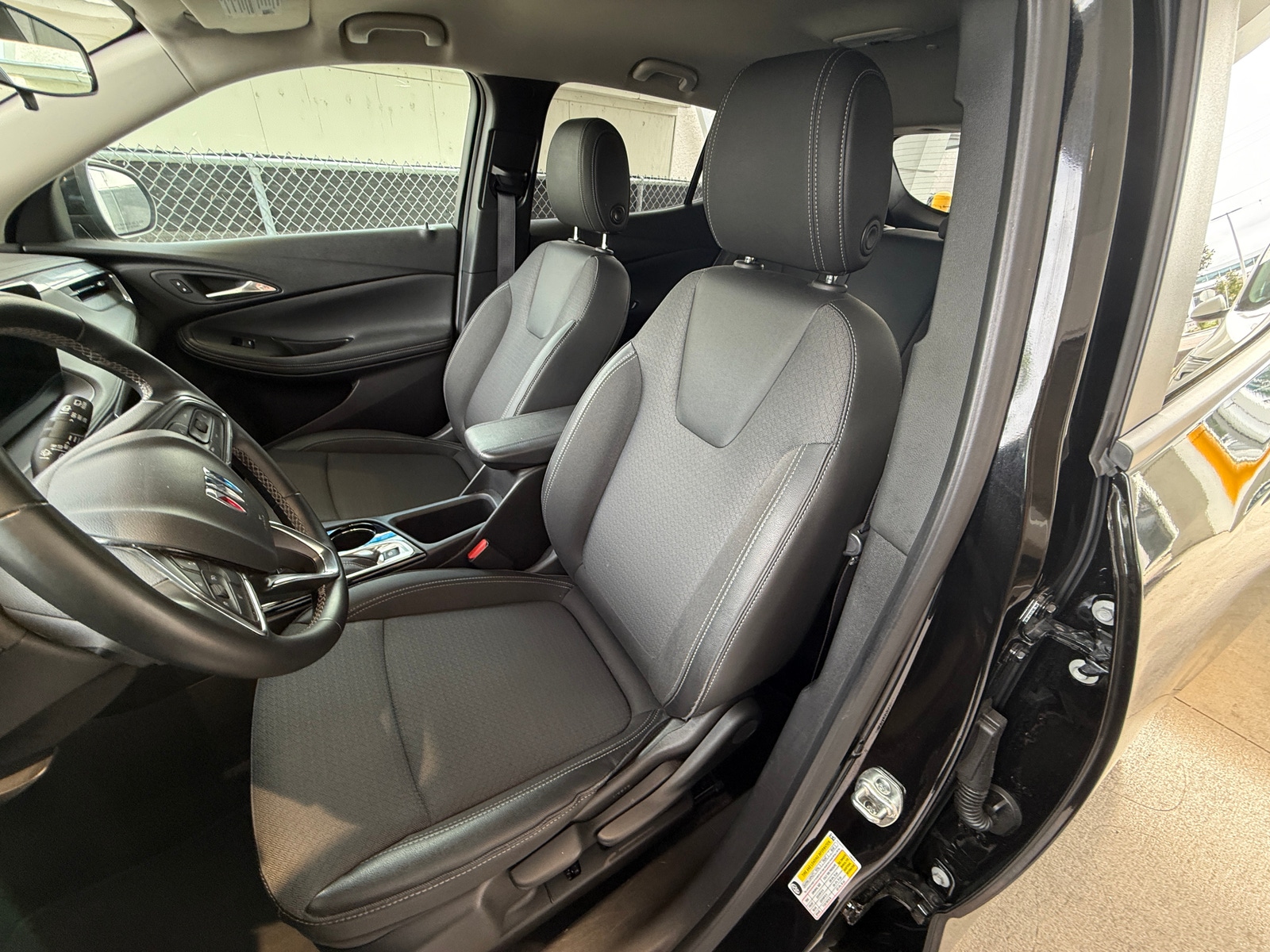 Thumbnail: 2025 Buick Encore GX - 2
