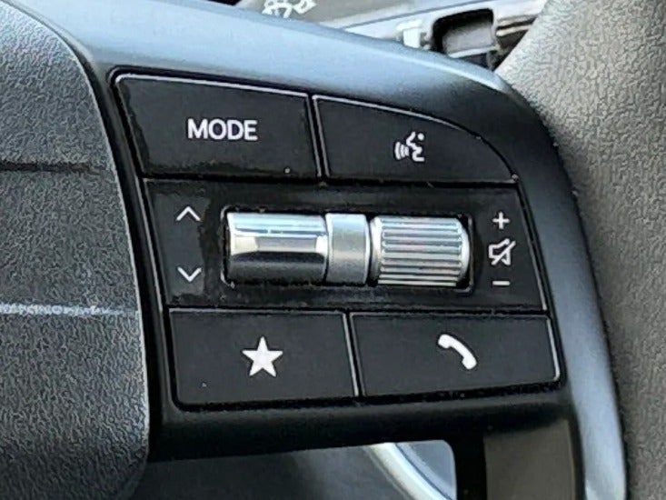 2025 Kia K4 LXS - Photo 15