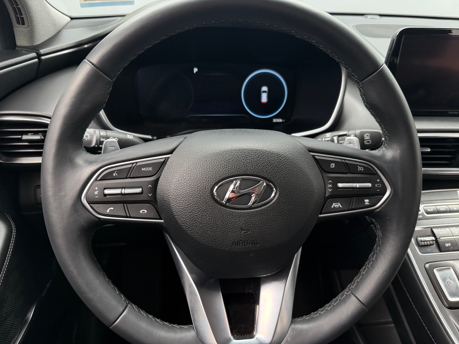 Thumbnail: 2023 Hyundai Santa Fe - 4