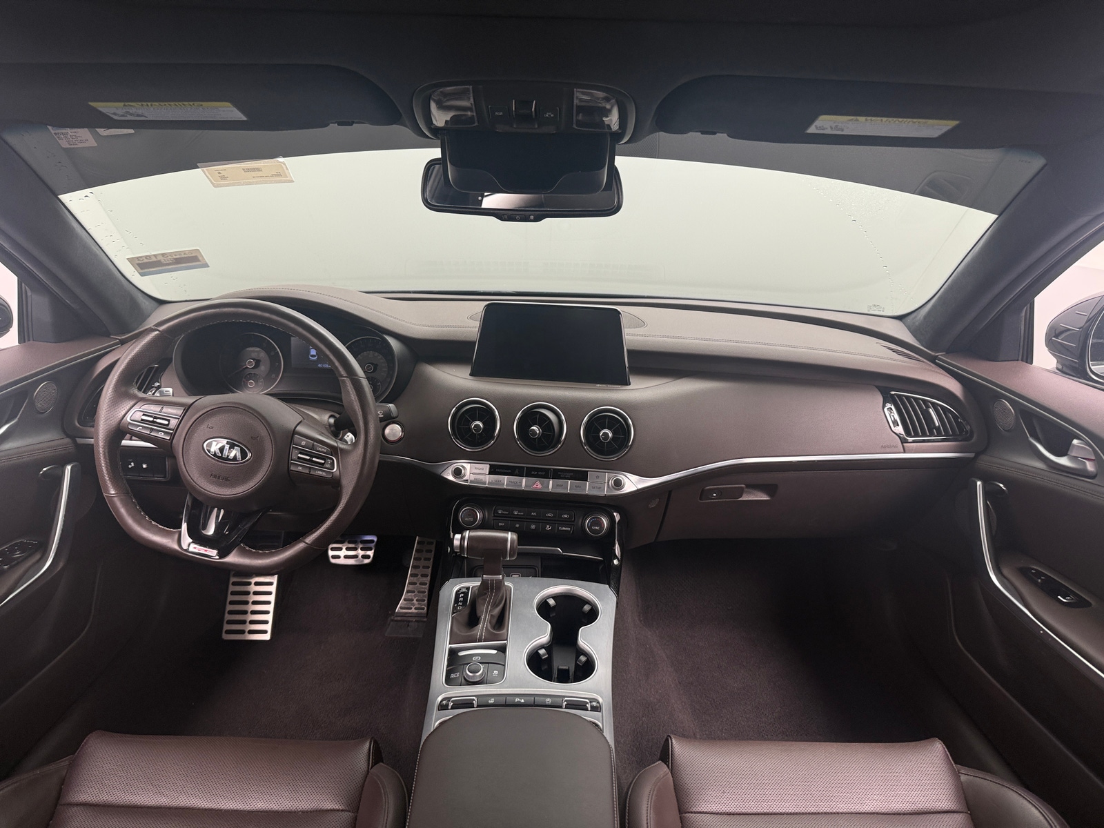Thumbnail: 2020 Kia Stinger - 2