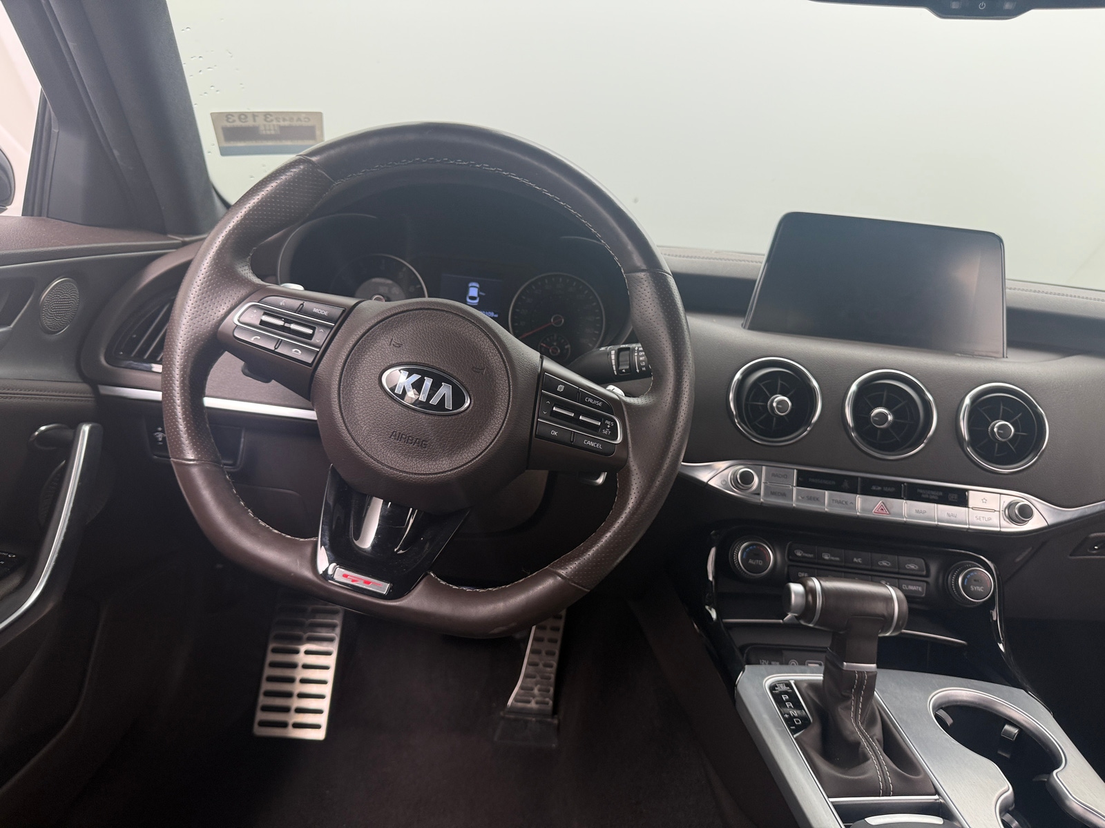 Thumbnail: 2020 Kia Stinger - 4