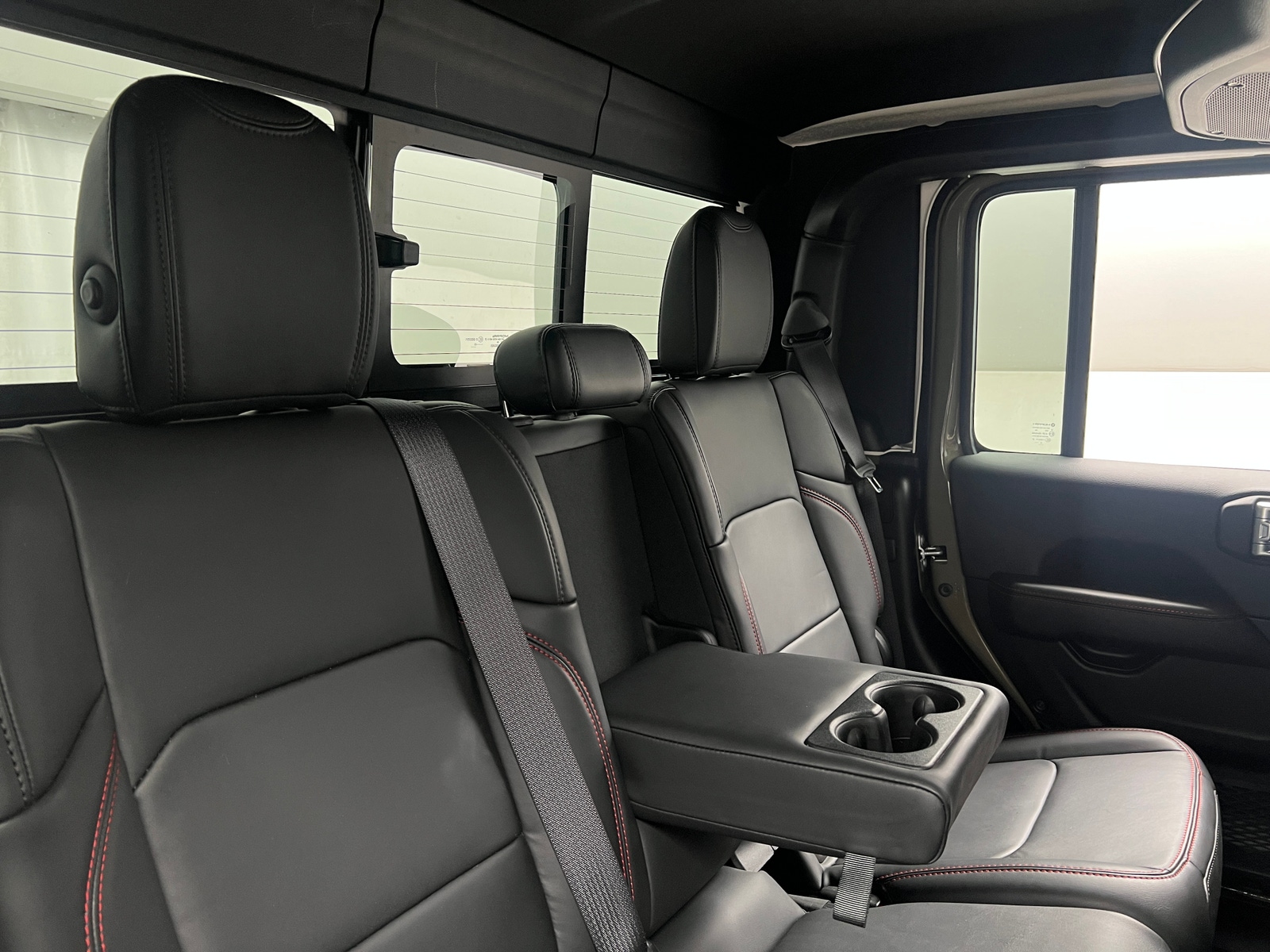 Thumbnail: 2025 Jeep Gladiator - 5