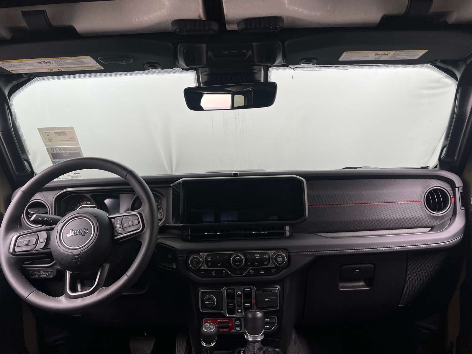 Thumbnail: 2025 Jeep Gladiator - 2