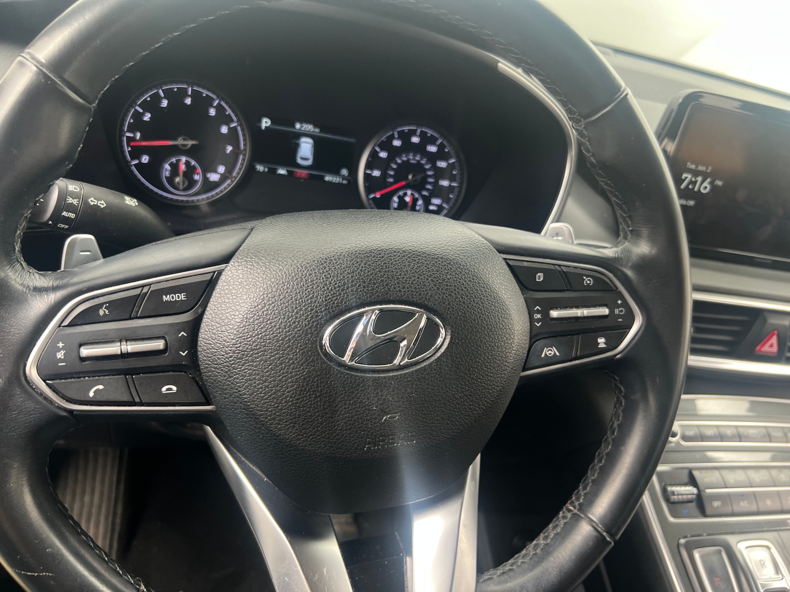 Thumbnail: 2023 Hyundai Santa Fe - 5